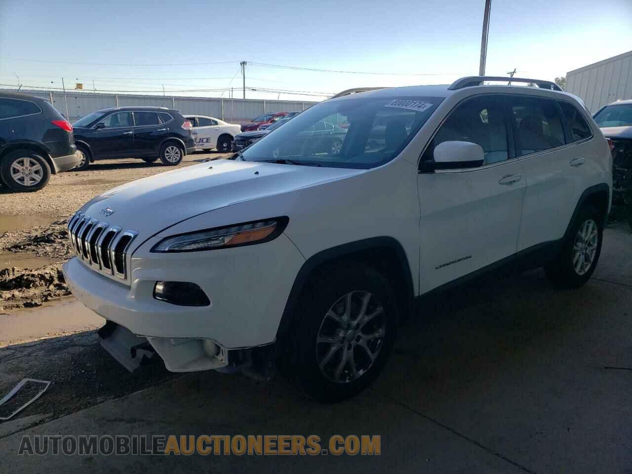 1C4PJMCS6HW503749 JEEP GRAND CHER 2017