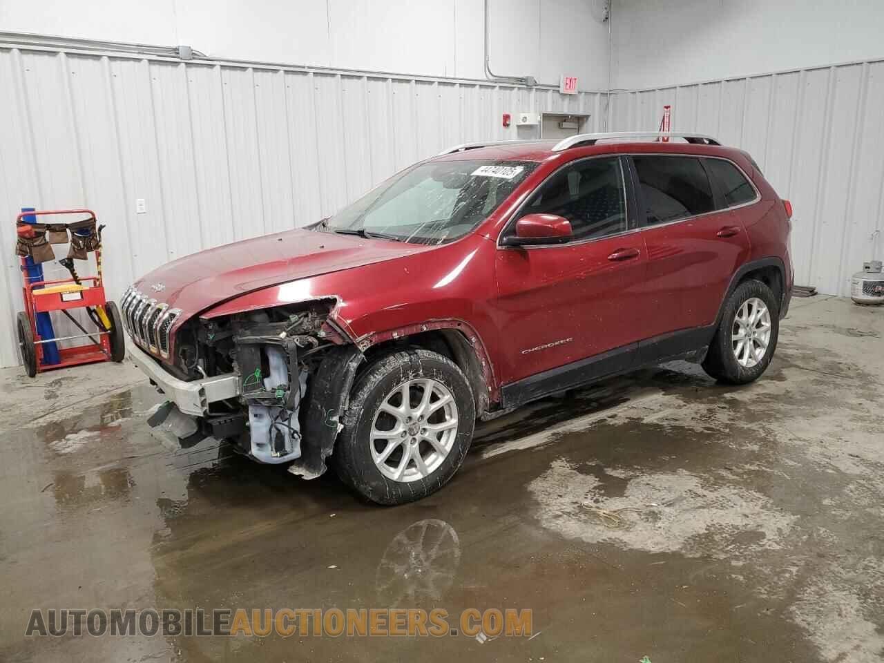 1C4PJMCS7HD223589 JEEP GRAND CHER 2017