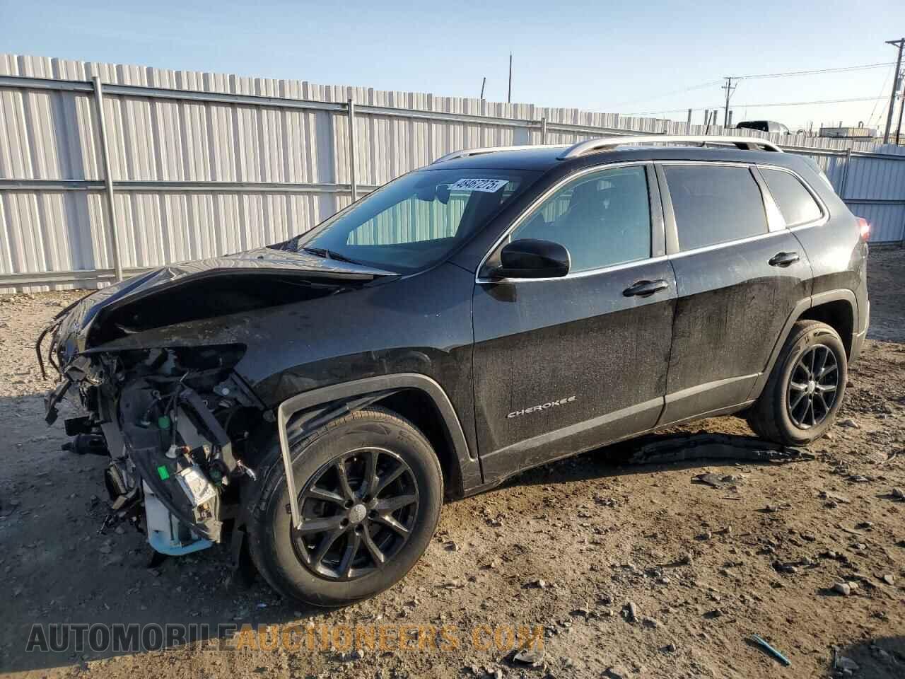 1C4PJMCS7HW626010 JEEP GRAND CHER 2017