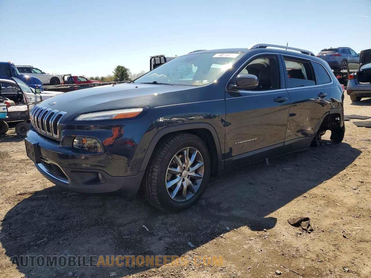 1C4PJMDBXJD582469 JEEP CHEROKEE 2018