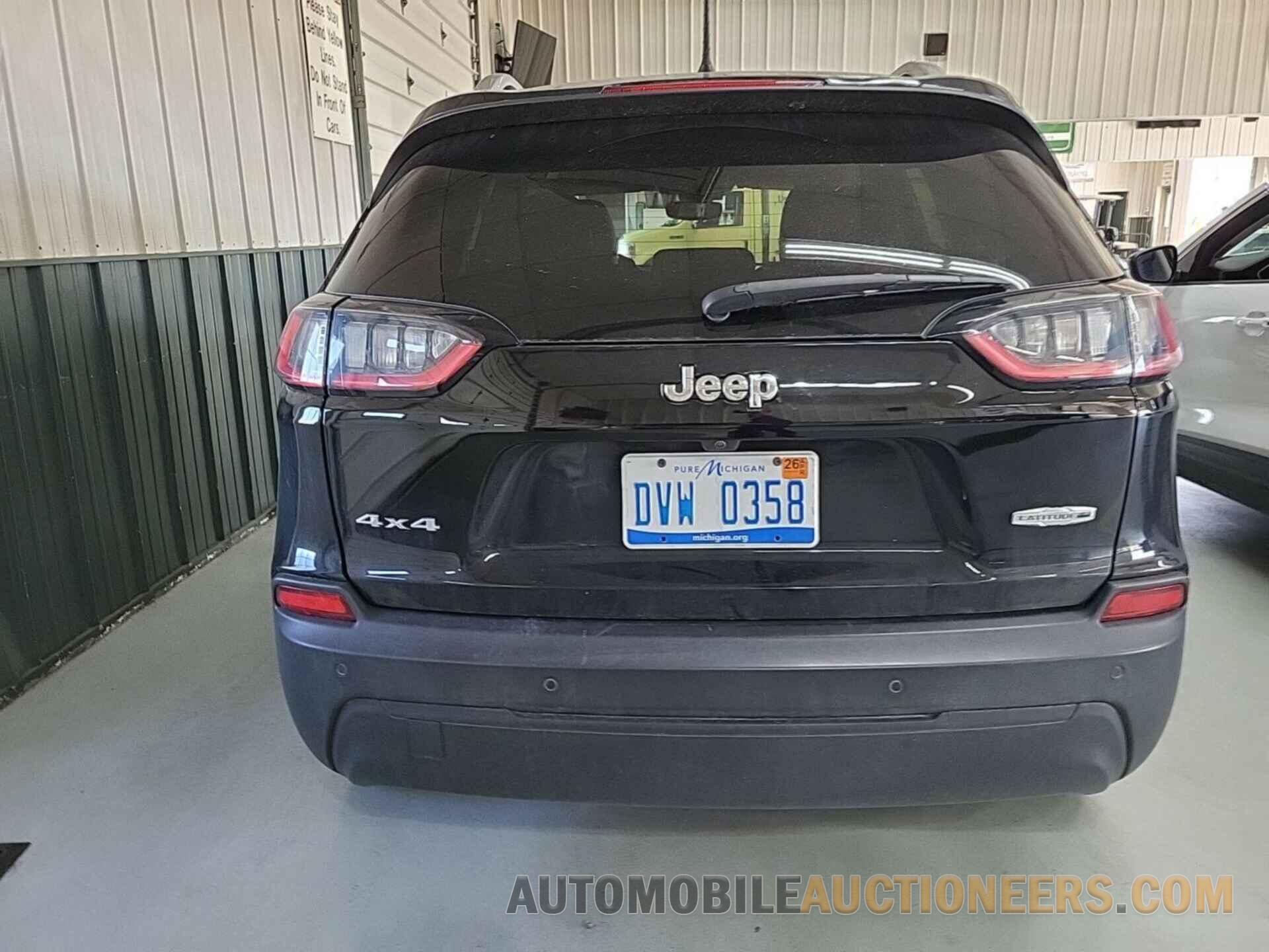 1C4PJMLB8MD221327 JEEP CHEROKEE 2021