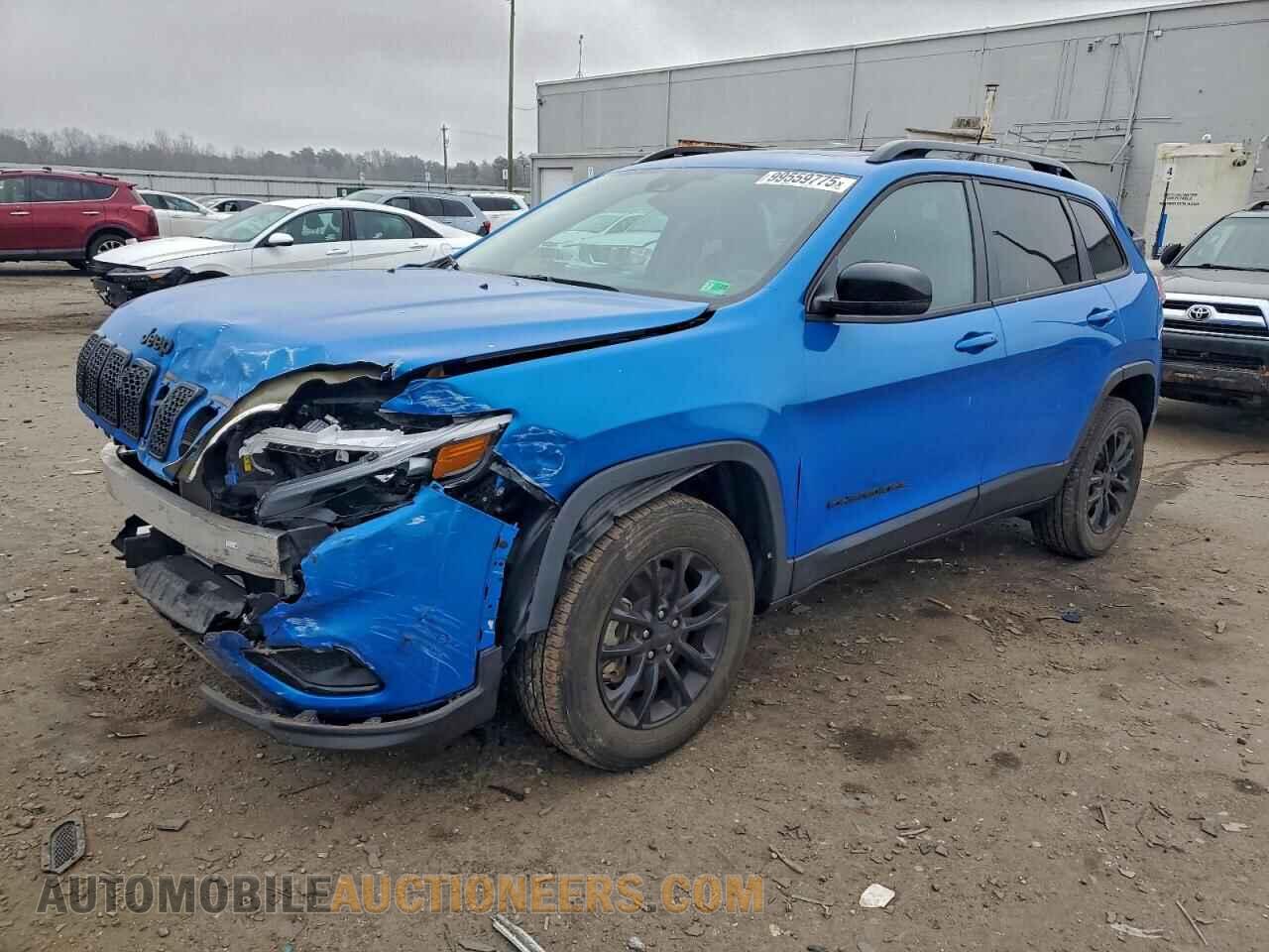 1C4PJMMB2PD109092 JEEP CHEROKEE A 2023