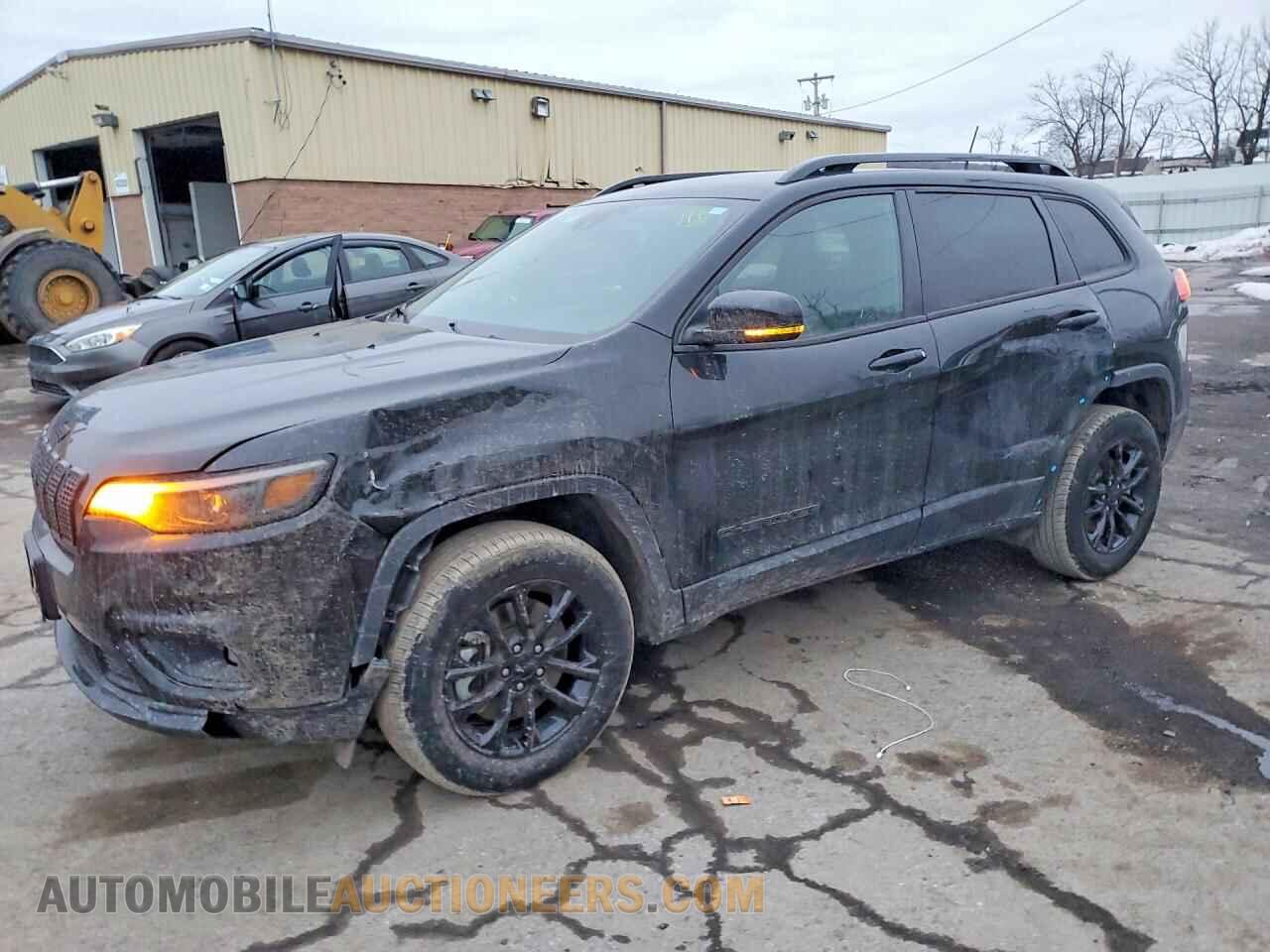 1C4PJMMB3PD113264 JEEP CHEROKEE A 2023