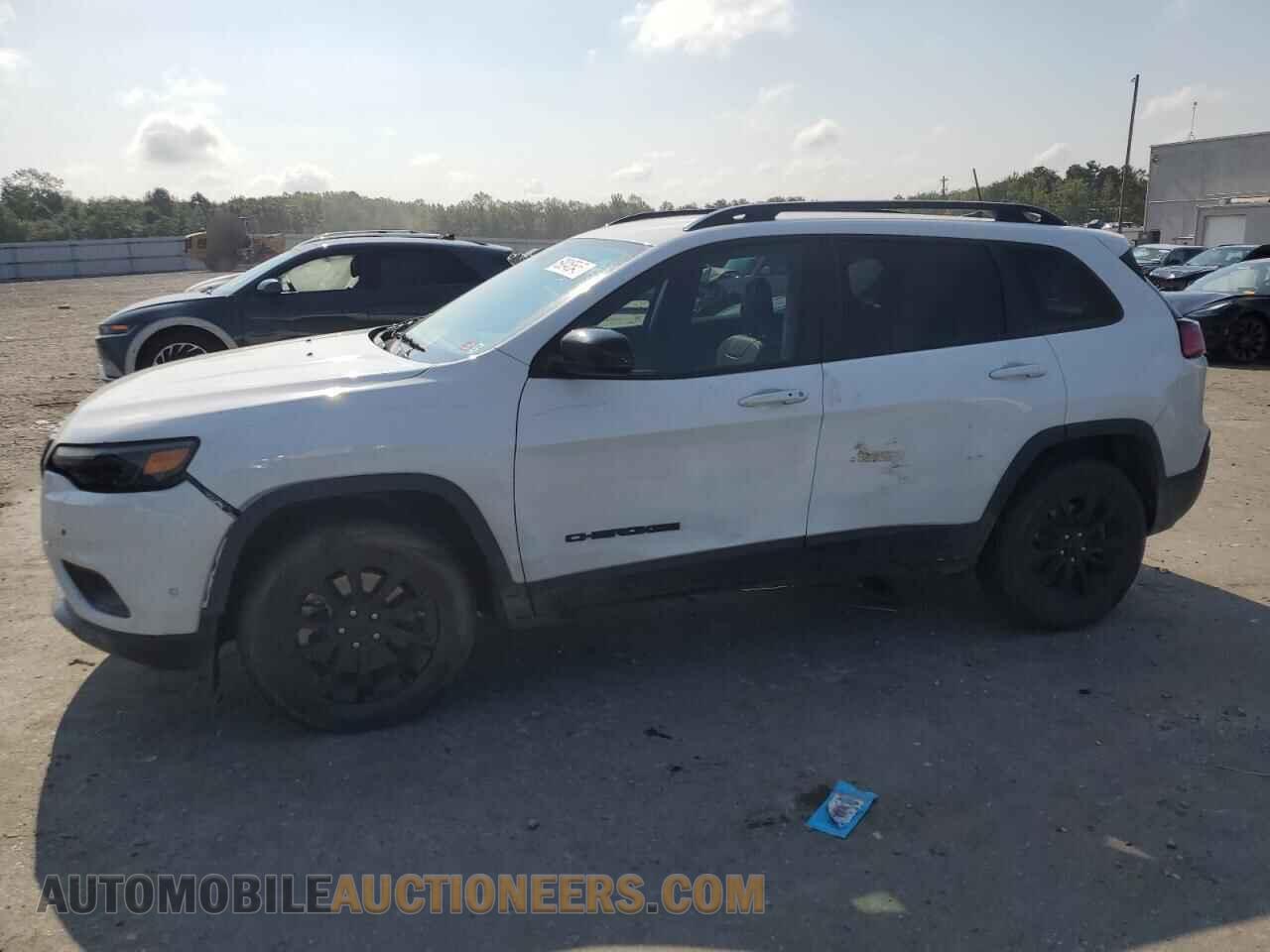 1C4PJMMB4PD113676 JEEP CHEROKEE A 2023