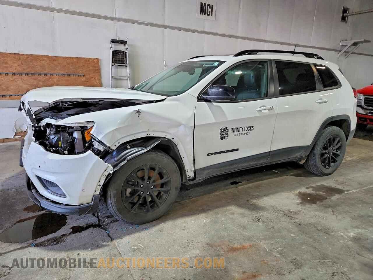 1C4PJMMB7PD106429 JEEP CHEROKEE 2023