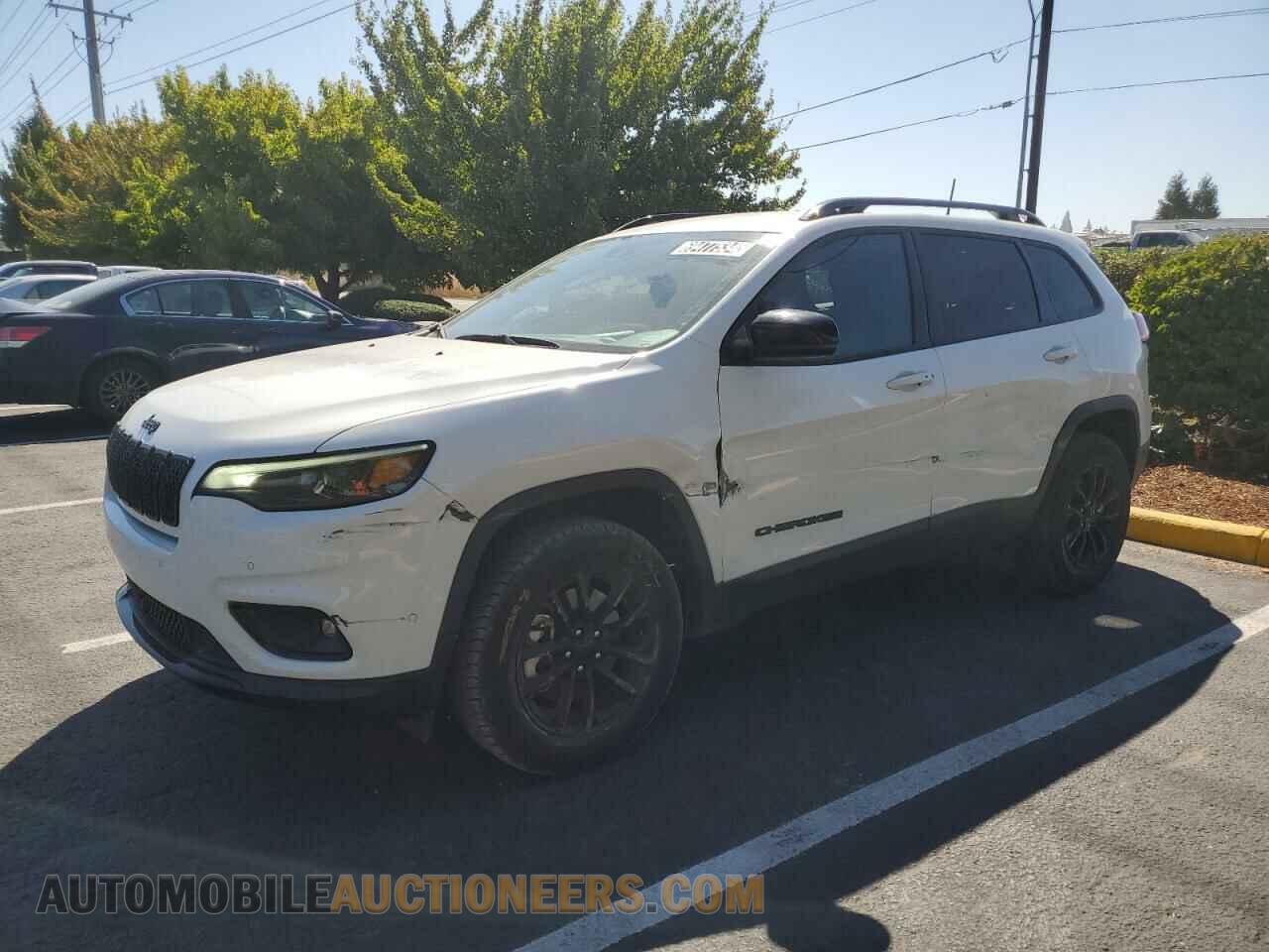 1C4PJMMB7PD113669 JEEP CHEROKEE A 2023
