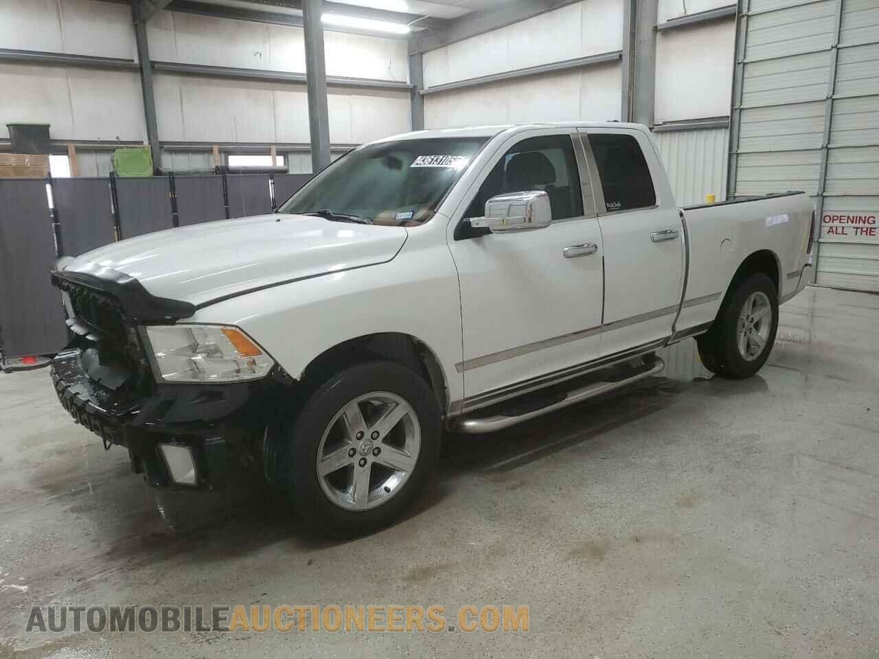 1C6RR6FG0JS132175 RAM 1500 2018