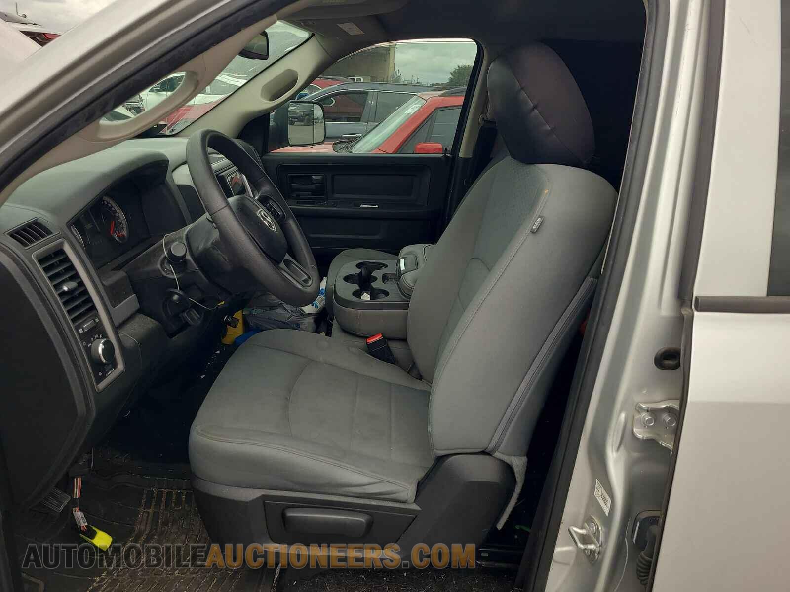 1C6RR6FG5JS299034 Ram 1500 2018