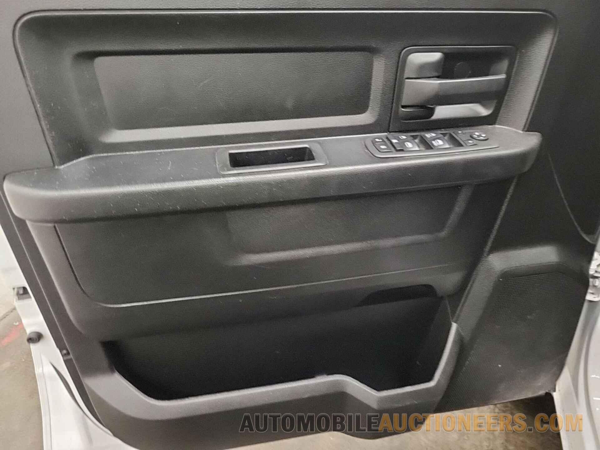 1C6RR7FG2LS150802 RAM 1500 CLASSIC 2020