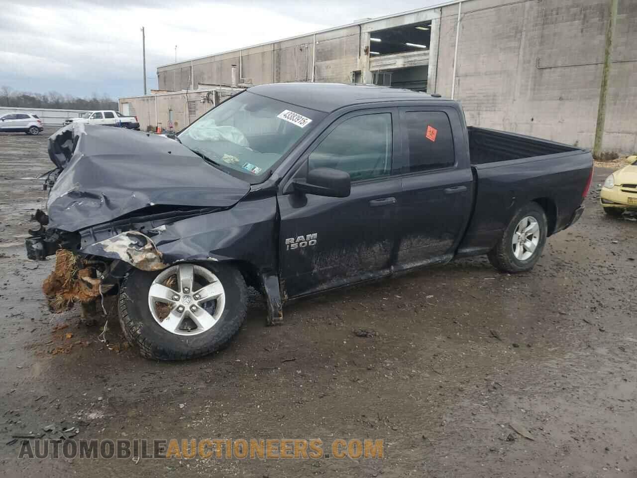 1C6RR7FG3JS219929 RAM 1500 2018