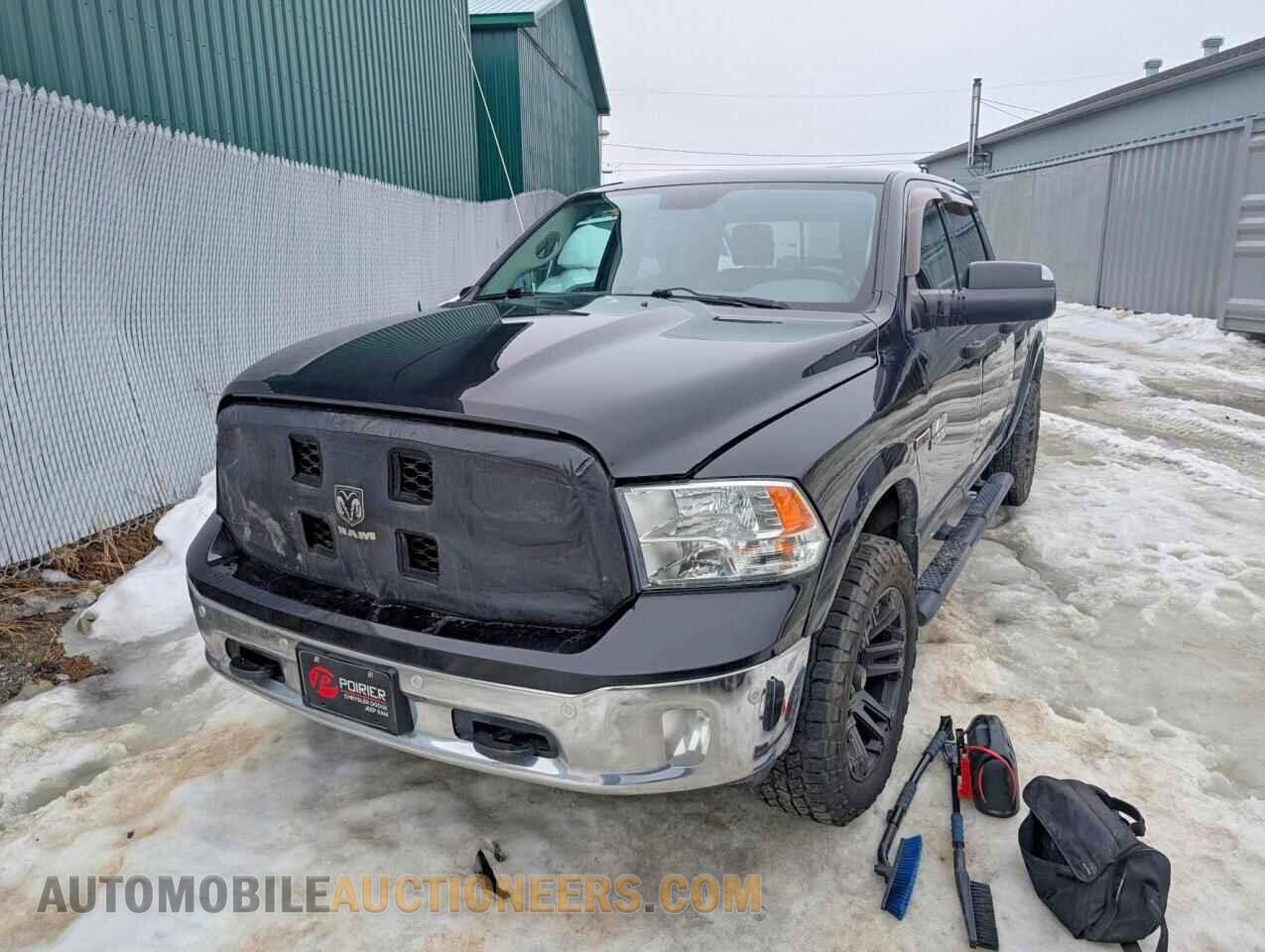 1C6RR7TM8FS677757 RAM 1500 2015
