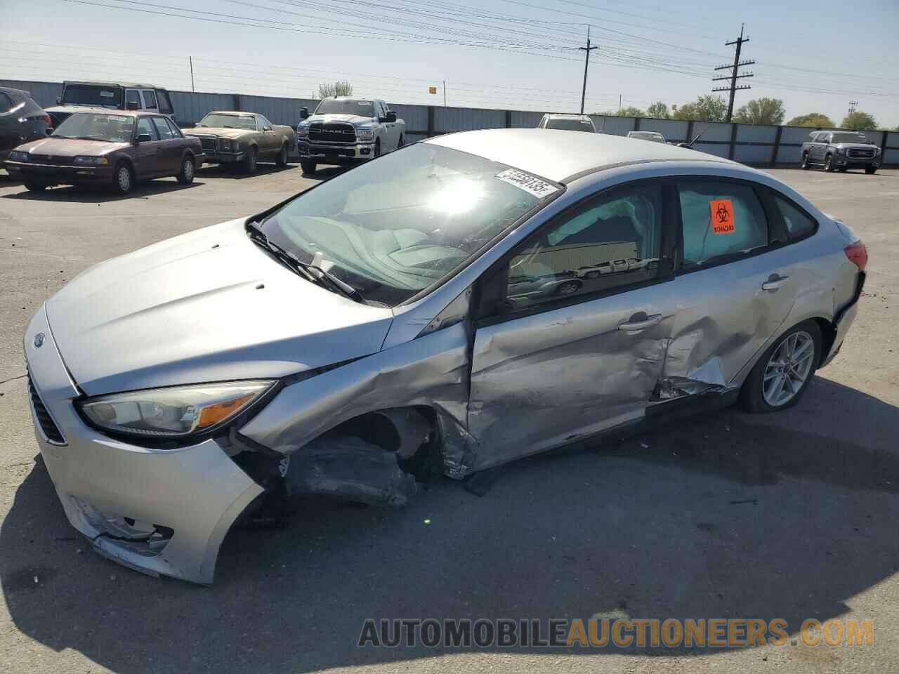 1FADP3F28FL241020 FORD FOCUS 2015