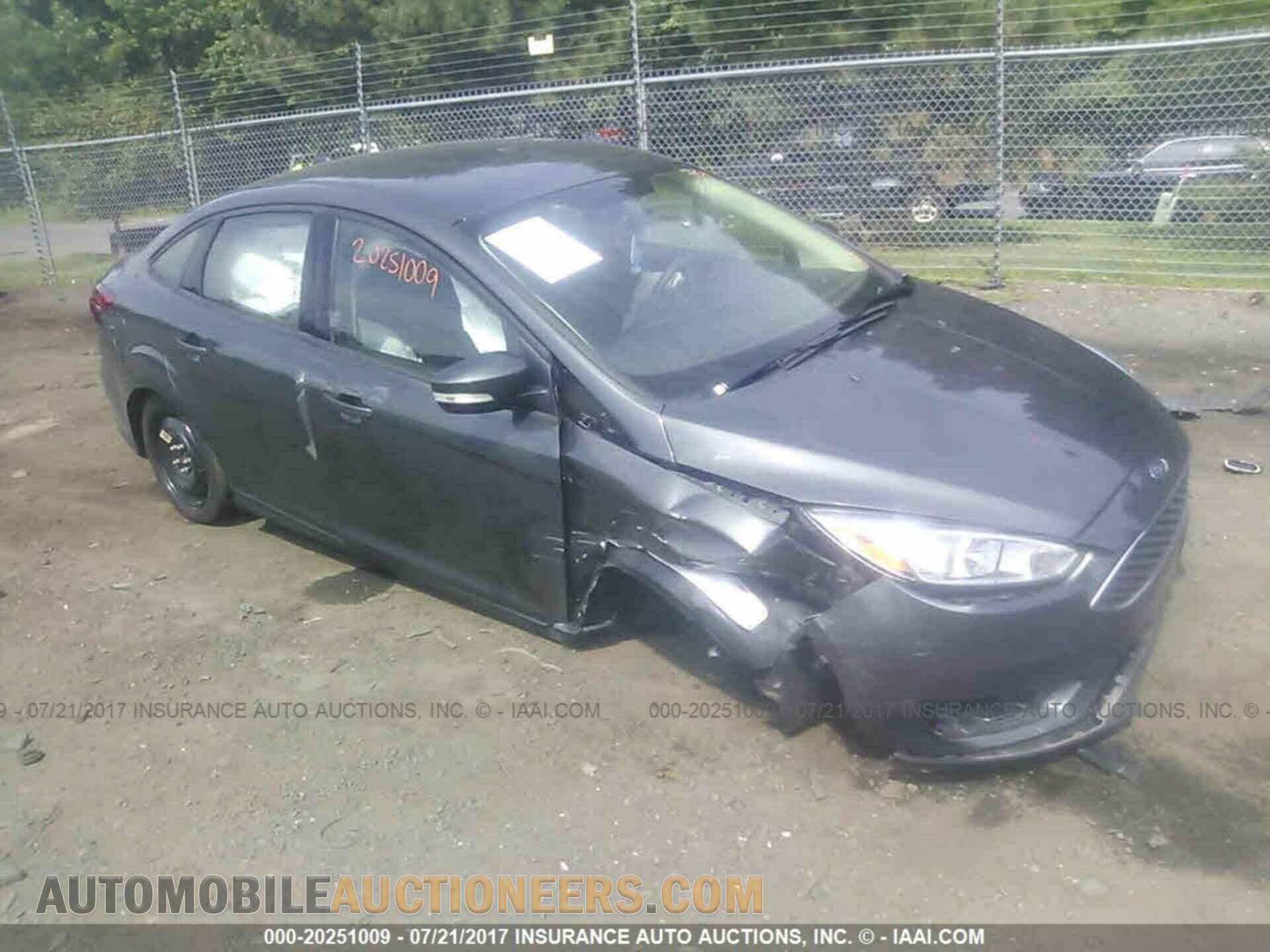 1FADP3F2XGL353965 Ford Focus 2016