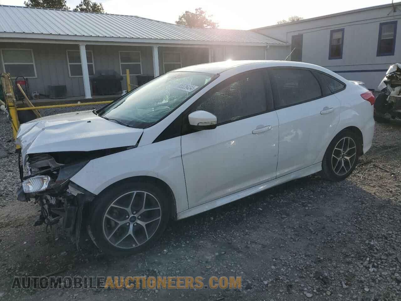 1FADP3F2XGL372175 FORD FOCUS 2016