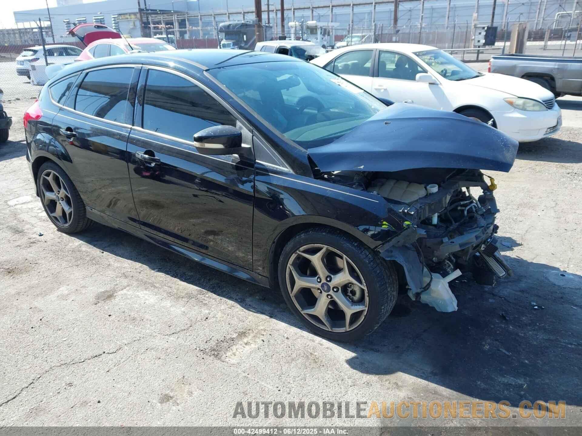 1FADP3L95HL229850 FORD FOCUS ST 2017
