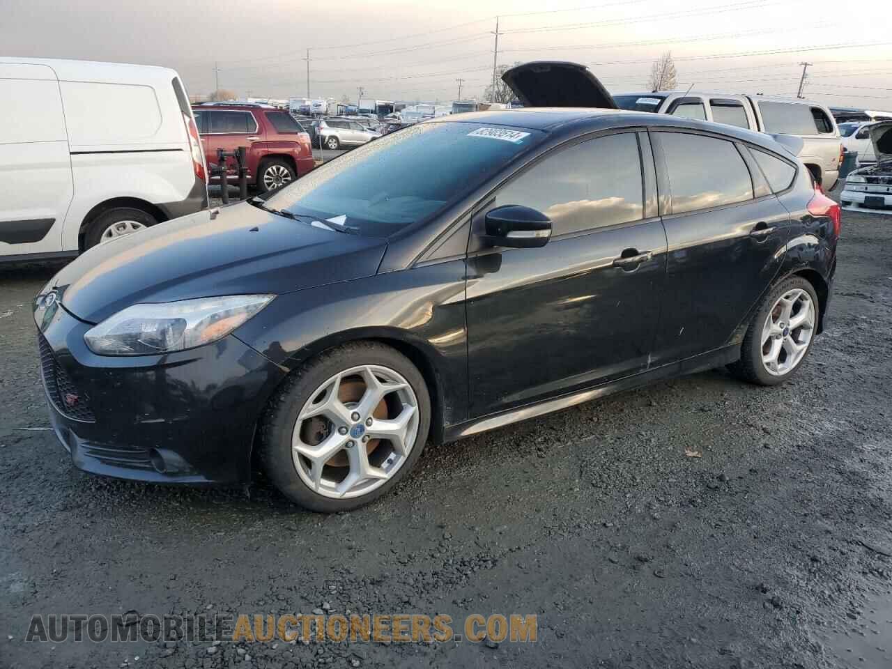 1FADP3L99DL127607 FORD FOCUS 2013