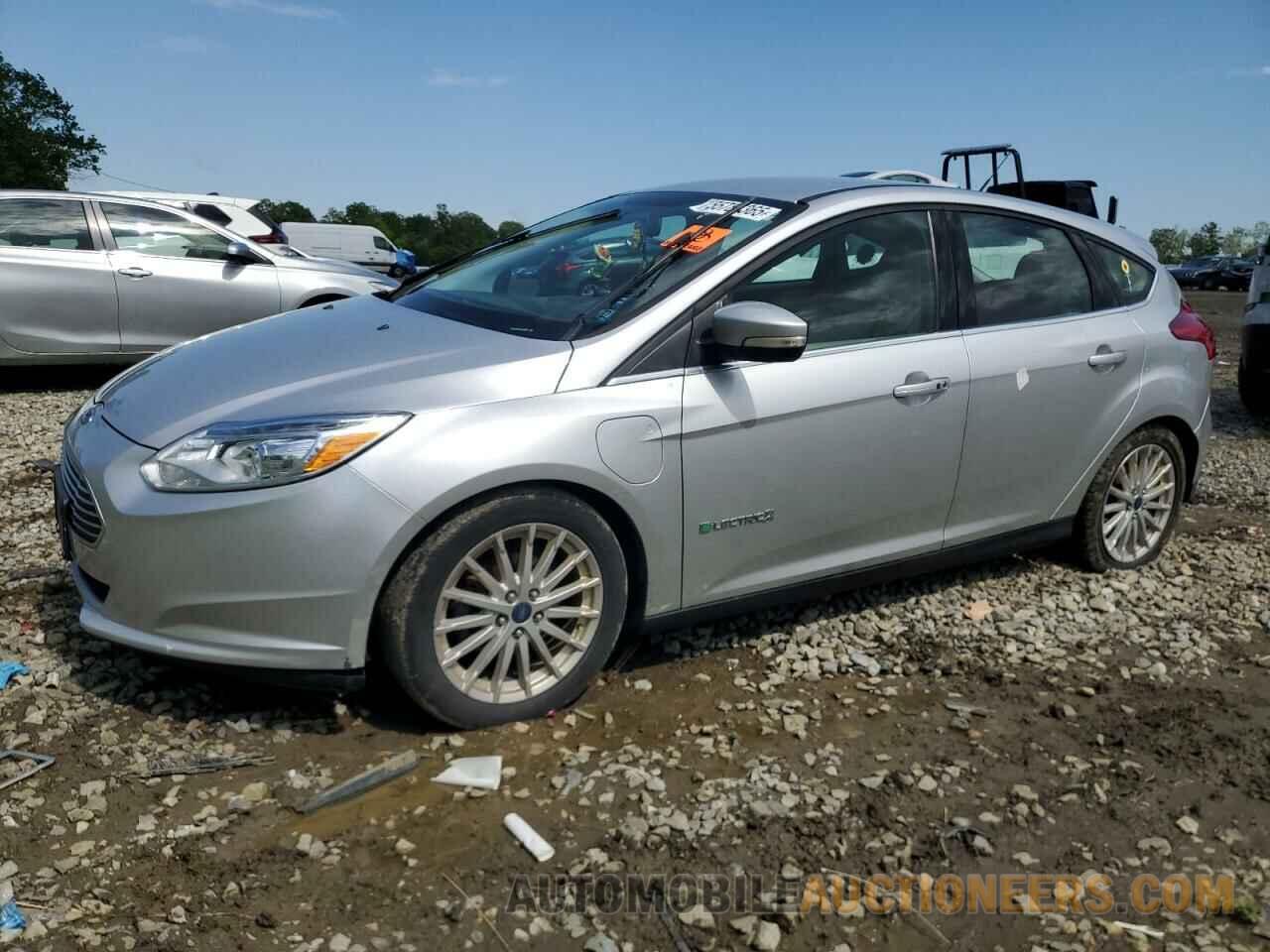 1FADP3R47JL225963 FORD FOCUS 2018