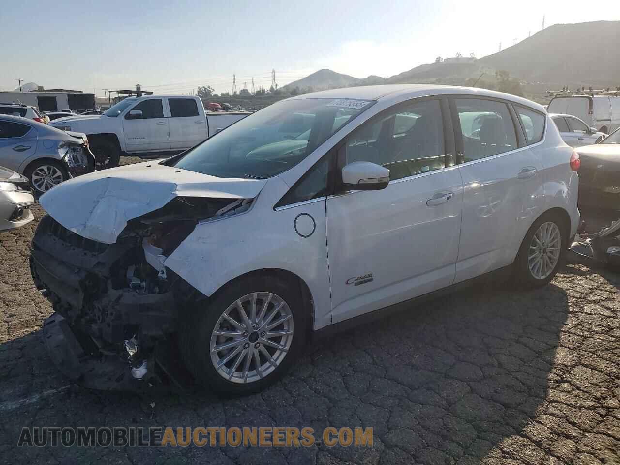 1FADP5CU0GL106861 FORD CMAX 2016