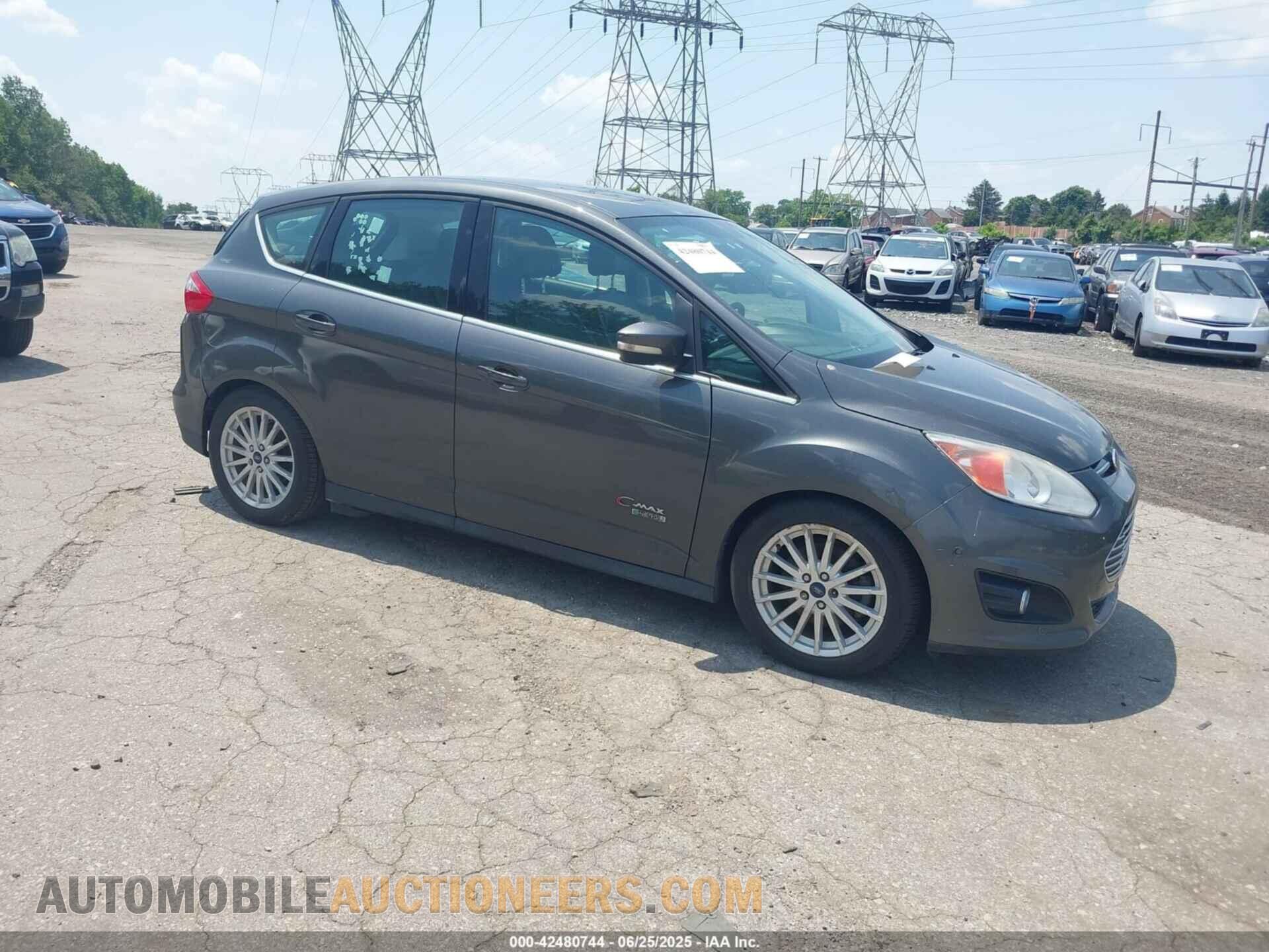 1FADP5CU8GL115355 FORD C-MAX ENERGI 2016