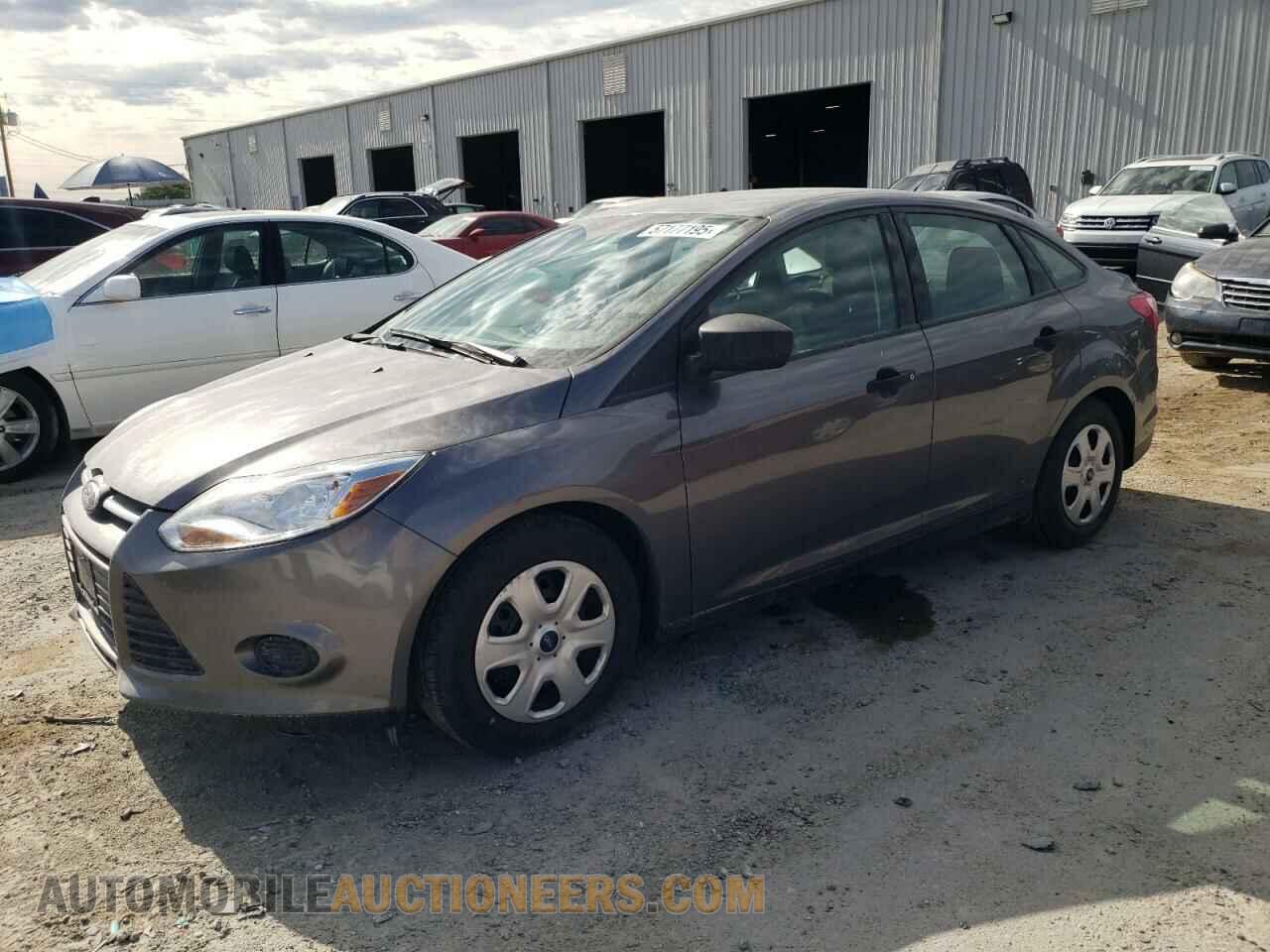 1FAHP3E26CL128200 FORD FOCUS 2012