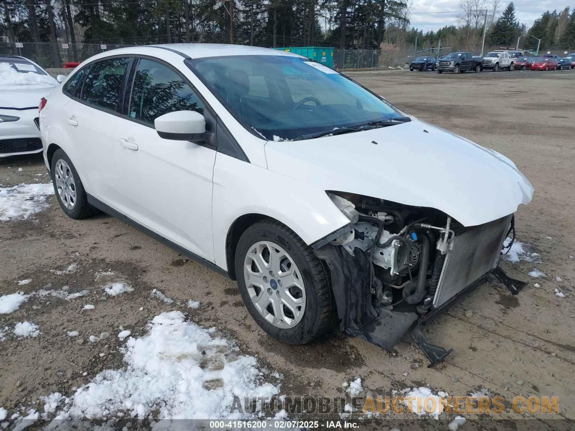 1FAHP3F28CL274225 FORD FOCUS 2012