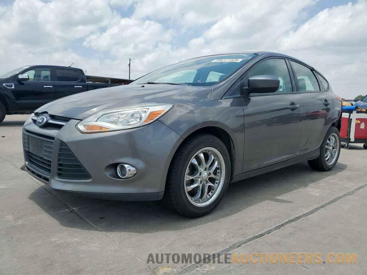 1FAHP3K26CL235560 FORD FOCUS 2012