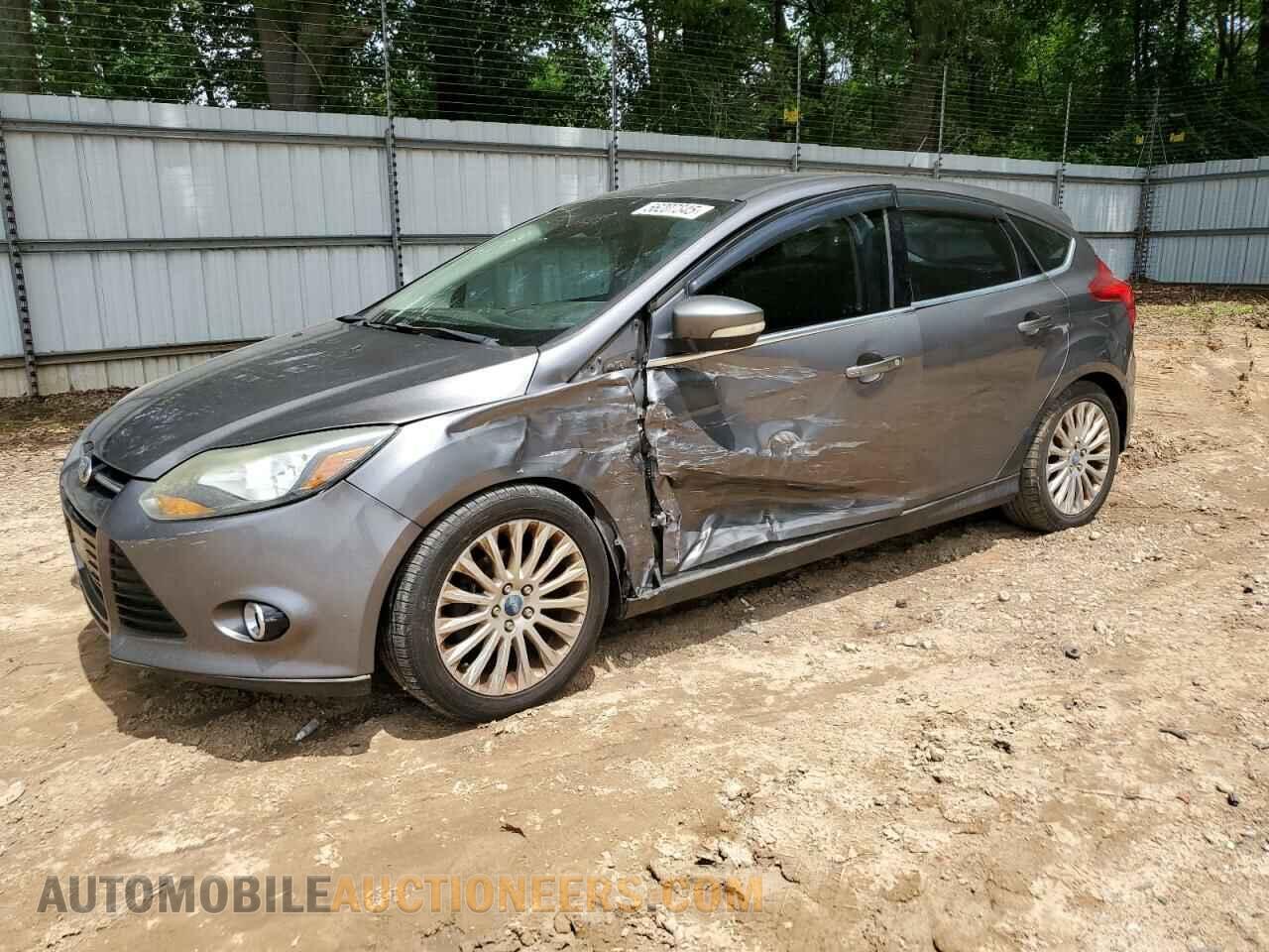 1FAHP3N28CL366162 FORD FOCUS 2012