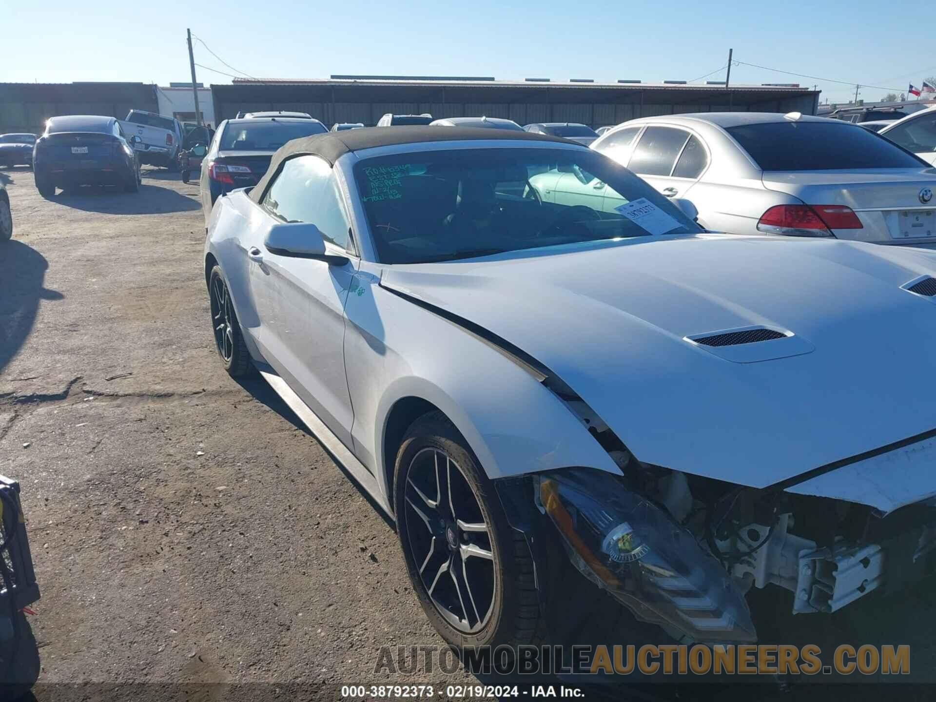 1FATP8UH8L5113568 FORD MUSTANG 2020