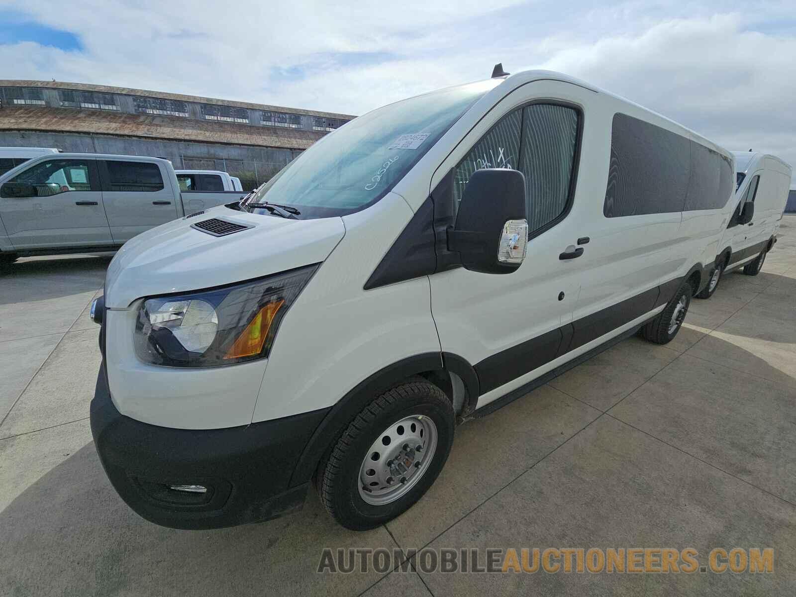 1FBAX9YG9RKA77316 Ford Transit Passenger Wagon 2024