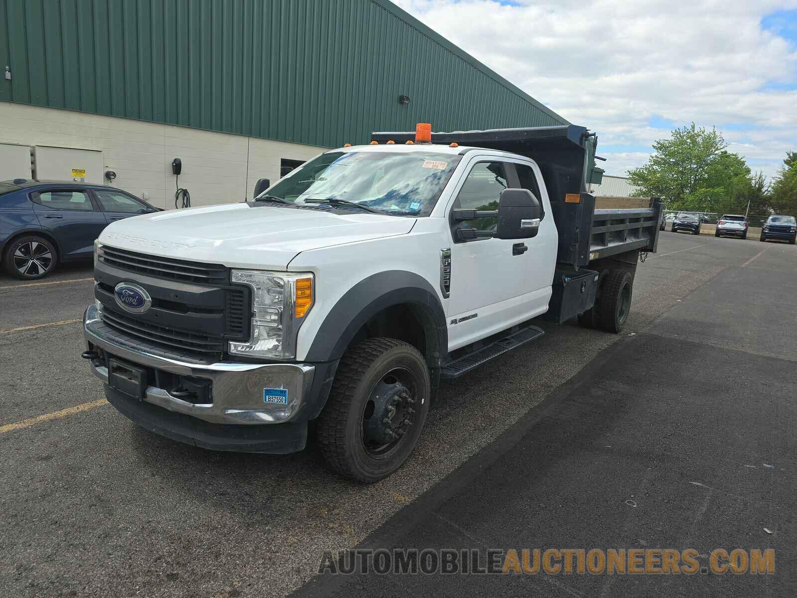1FD0X5HTXHED53878 Ford Super Duty F-550 2017