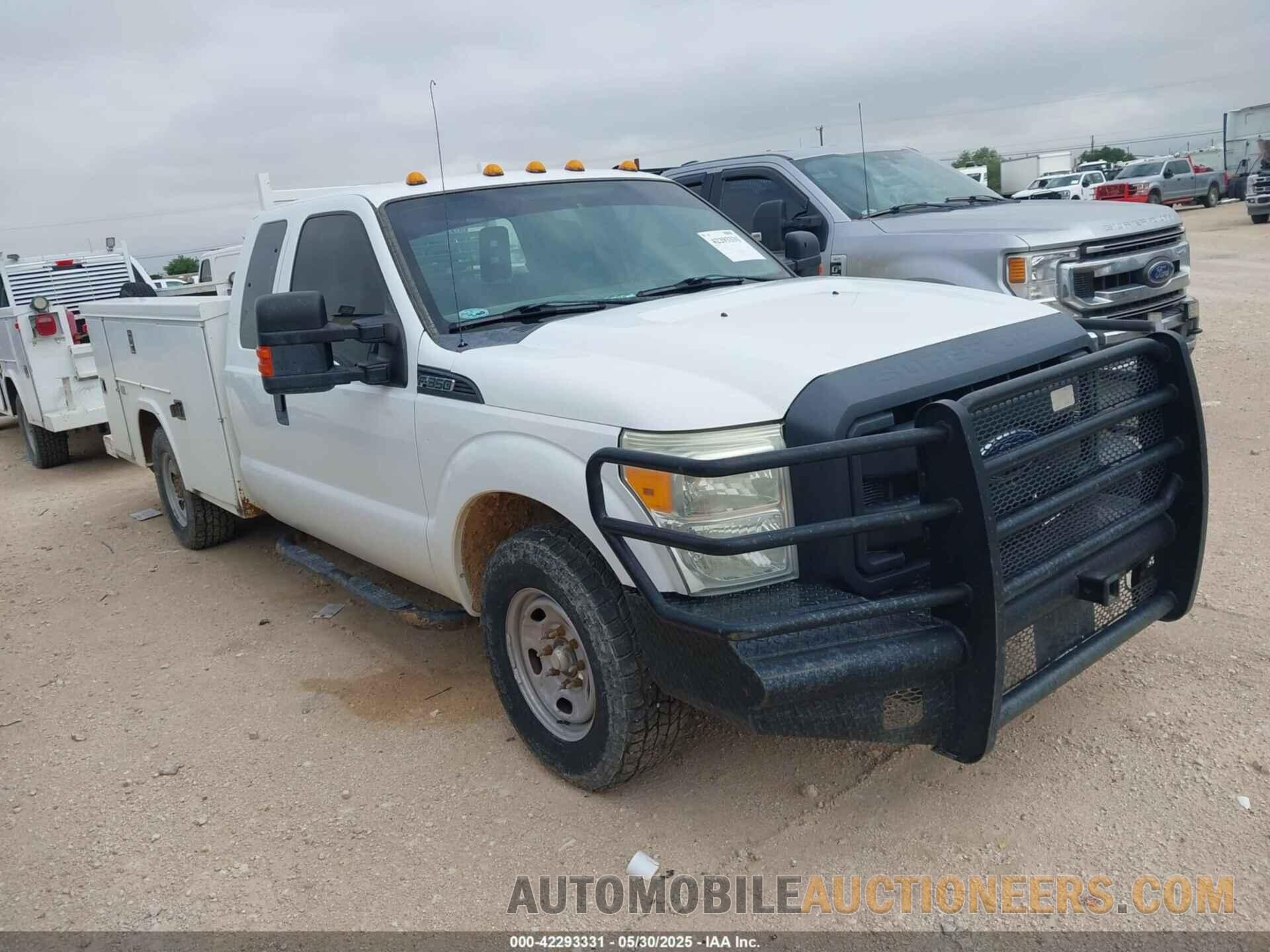 1FD7X3E68FEA71639 FORD F-350 CHASSIS 2015
