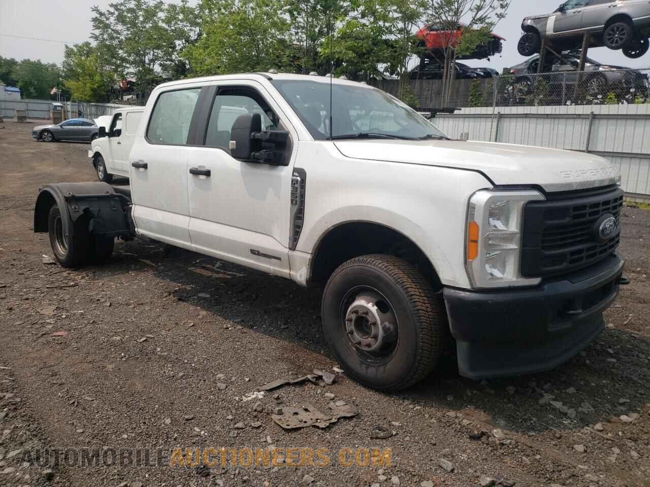 1FD8W3HT5PEC68343 FORD F350 2023