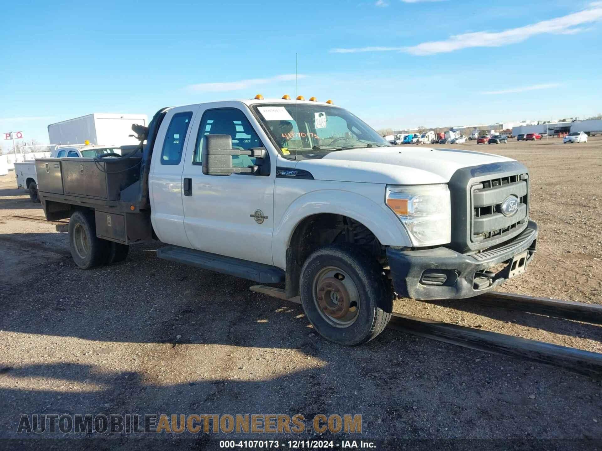 1FD8X3HT2FEA77670 FORD F-350 CHASSIS 2015