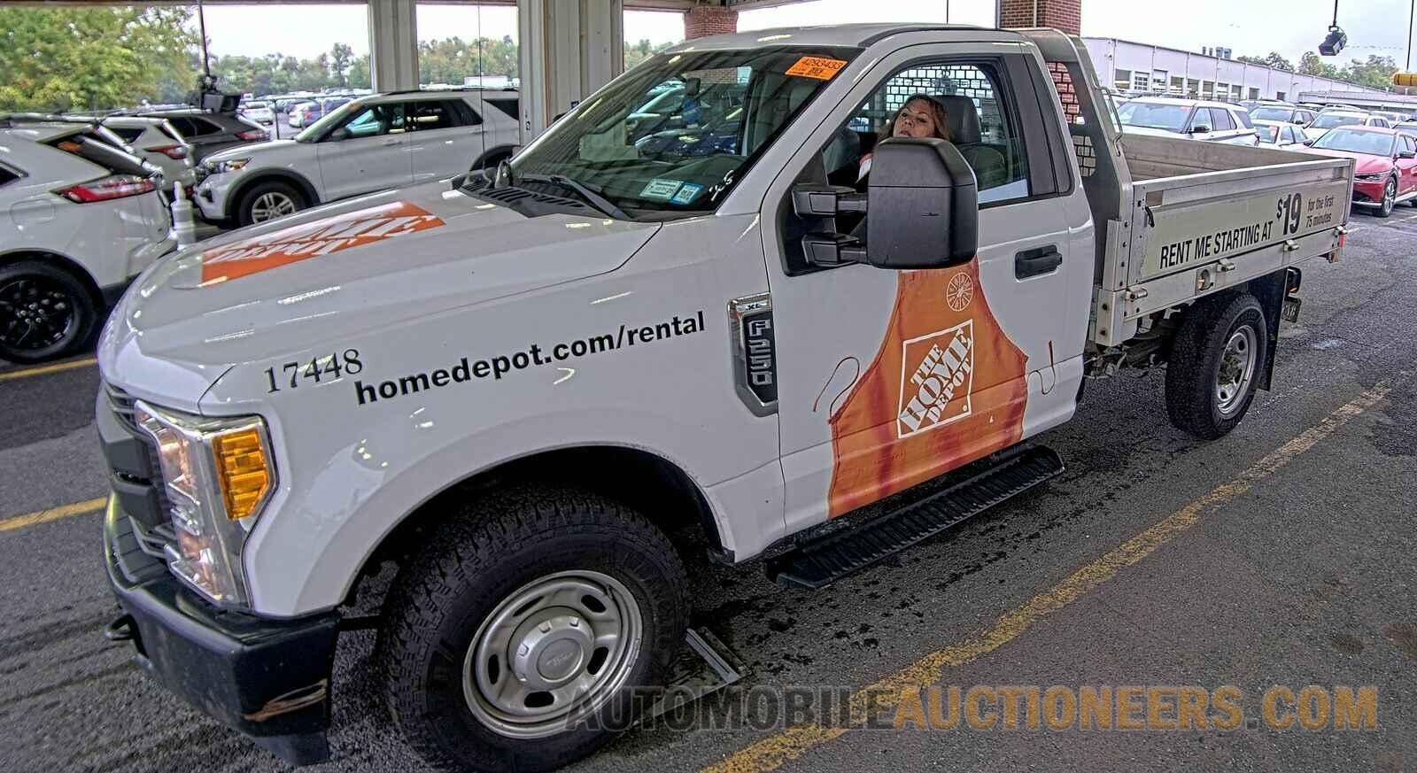 1FDBF2A63HEC81727 Ford Super Duty F-250 2017