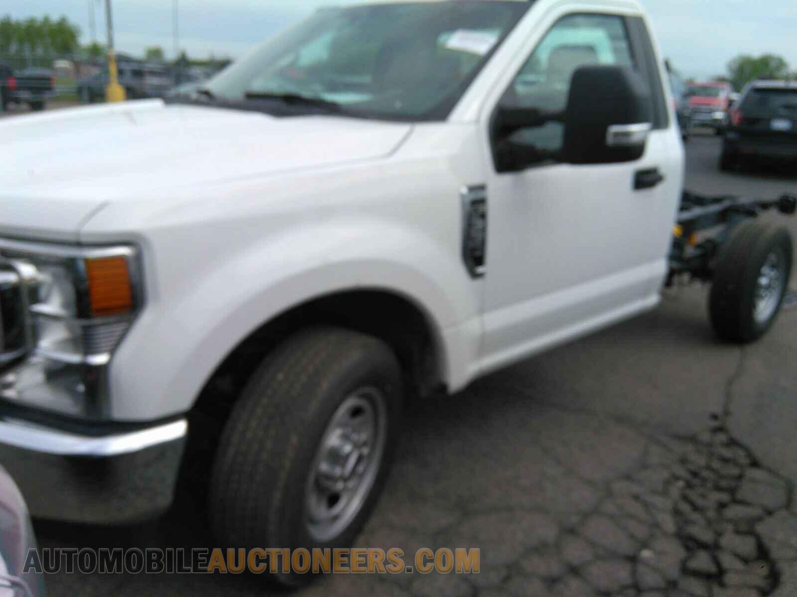 1FDBF3E60LEC13247 Ford Super Duty F-350 SRW 2020
