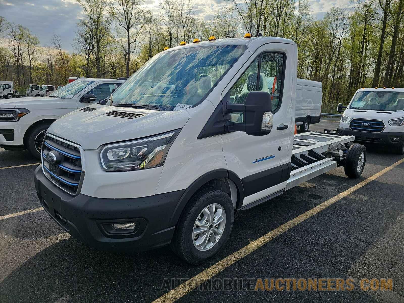 1FDBW5ZKXRKA44917 Ford E-Trans 2024