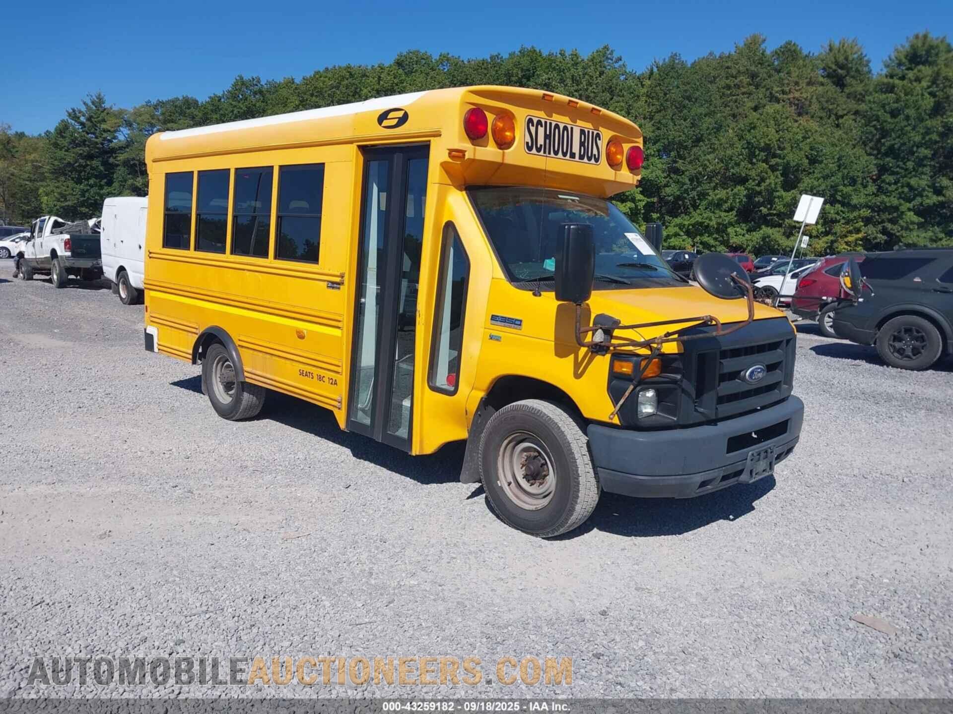 1FDEE3FL7FDA35237 FORD E-350 CUTAWAY 2015