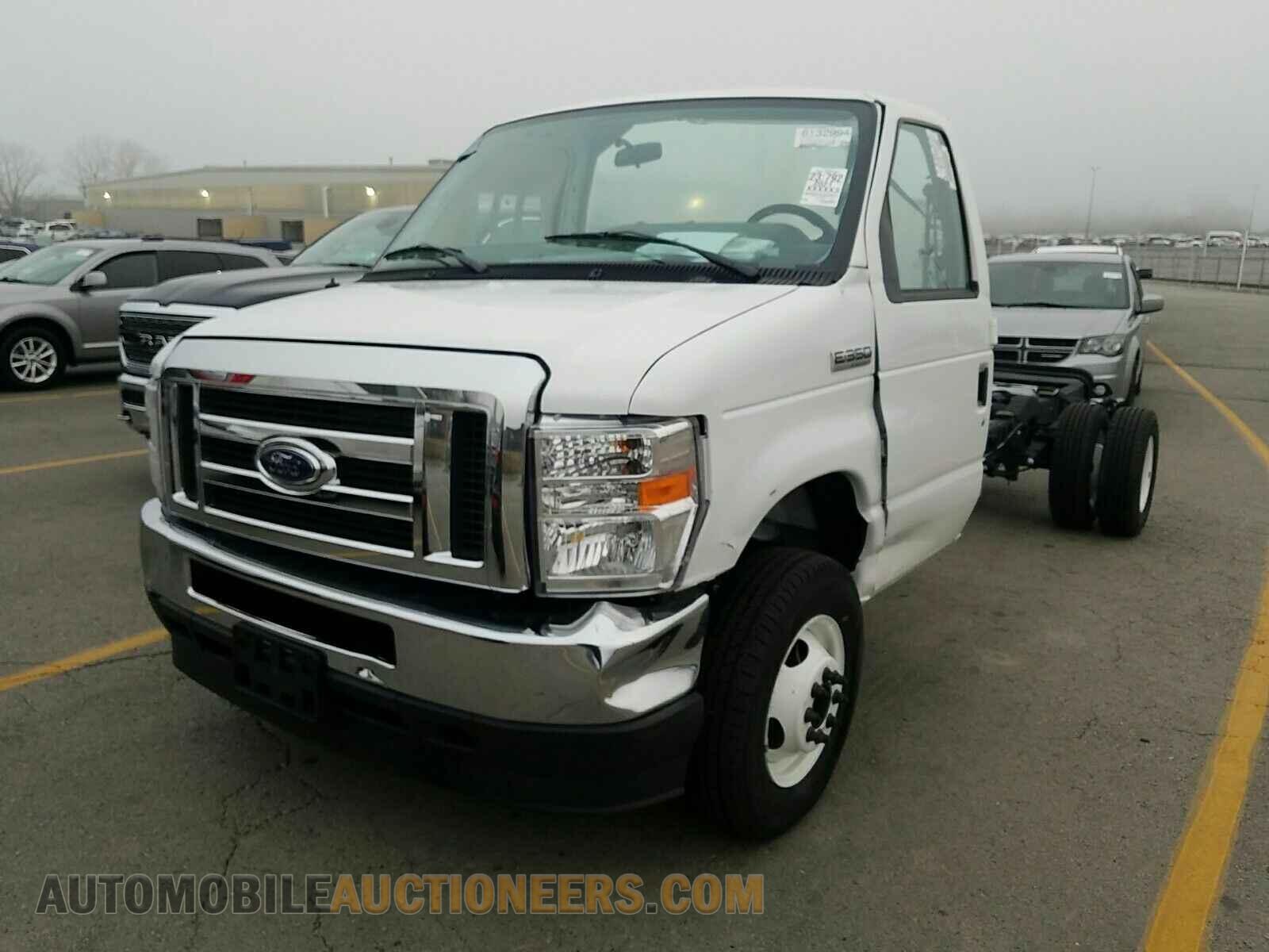 1FDEE3FN2MDC01064 Ford E-Series Cutaway 2021