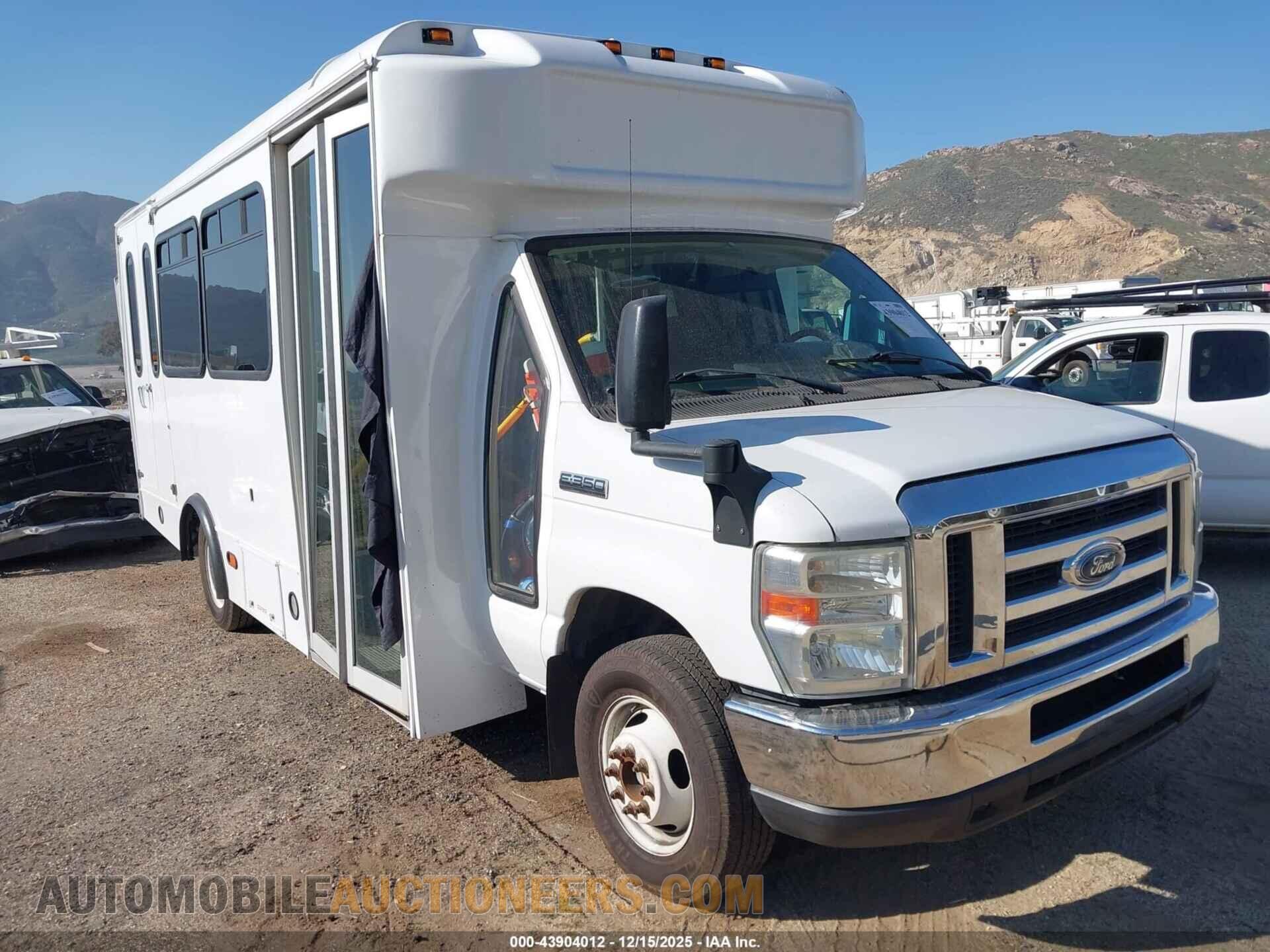 1FDEE3FS8HDC31990 FORD BUS E-350 CUTAWAY 2017