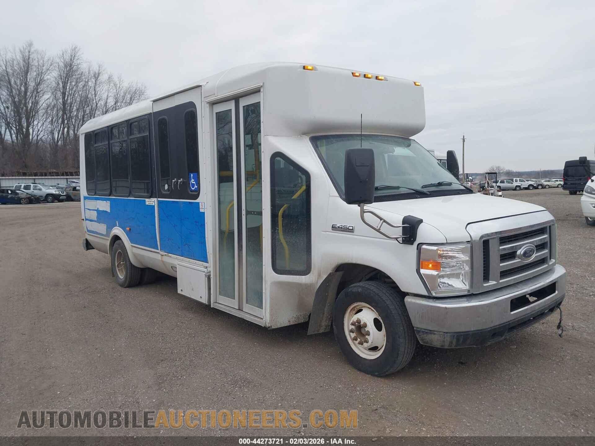 1FDFE4FS0DDA25132 FORD E-450 CUTAWAY 2013