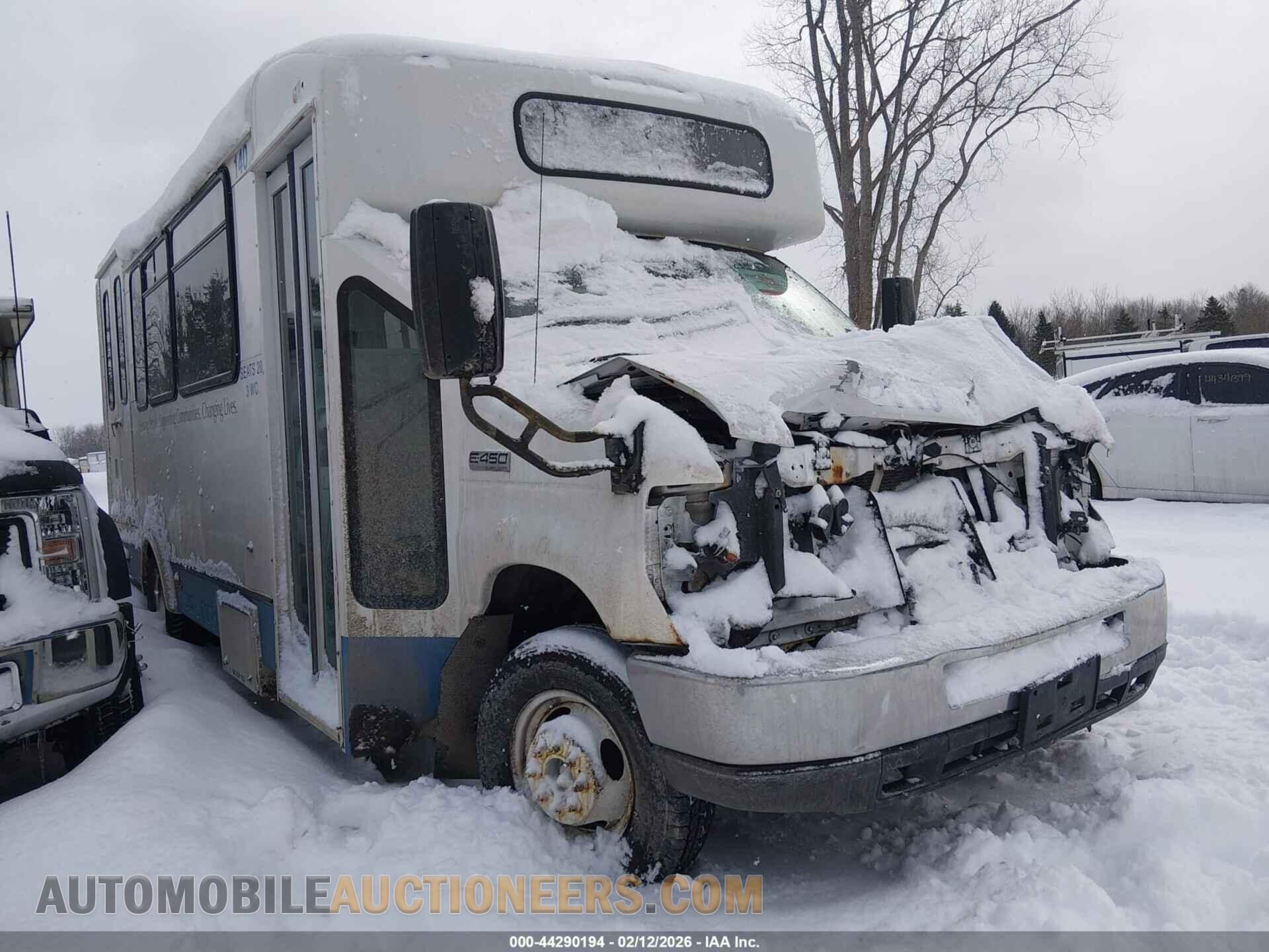 1FDFE4FS3JDC37860 FORD E-450 CUTAWAY 2018