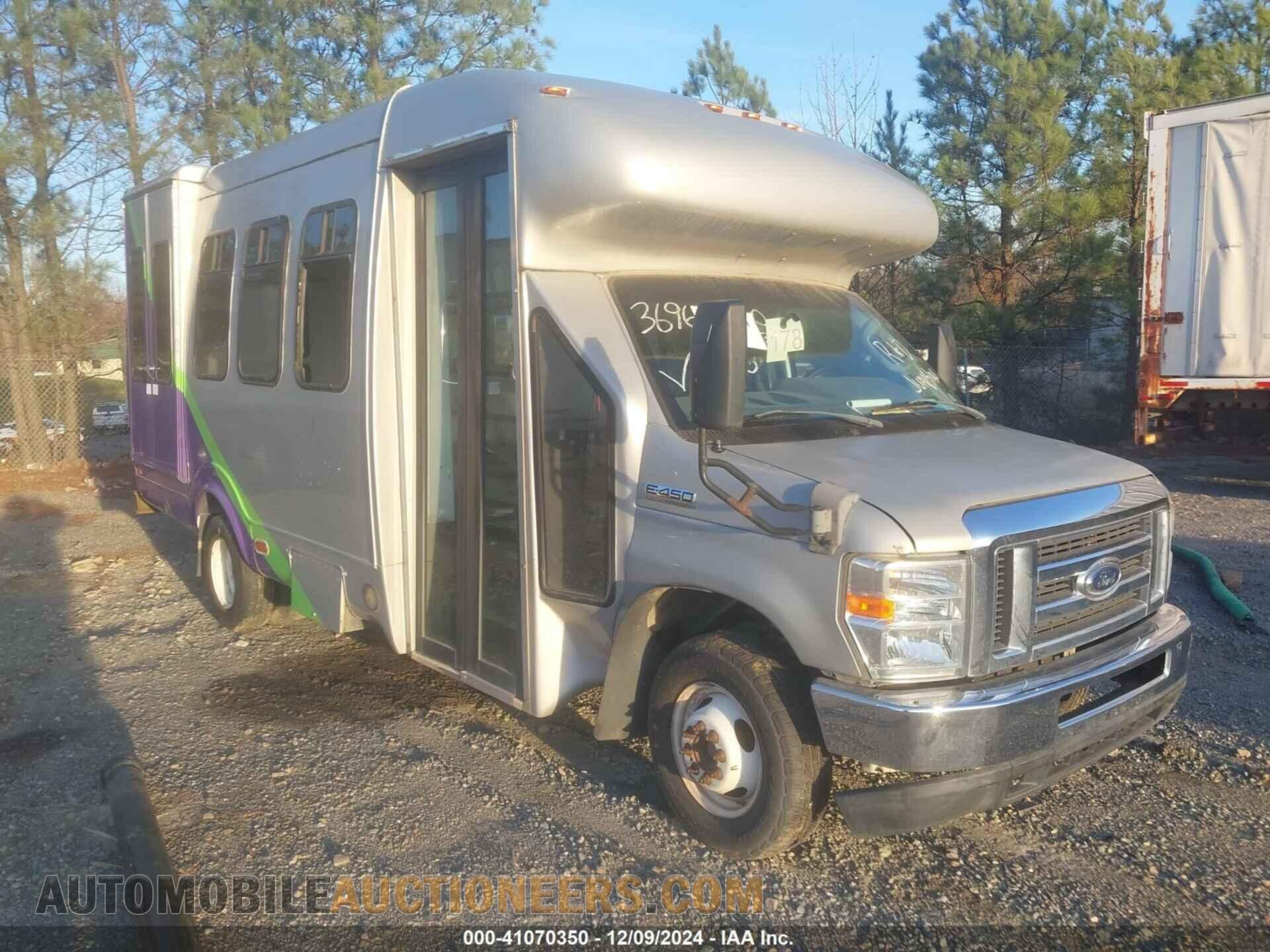 1FDFE4FS4CDB09422 FORD E-450 CUTAWAY 2012