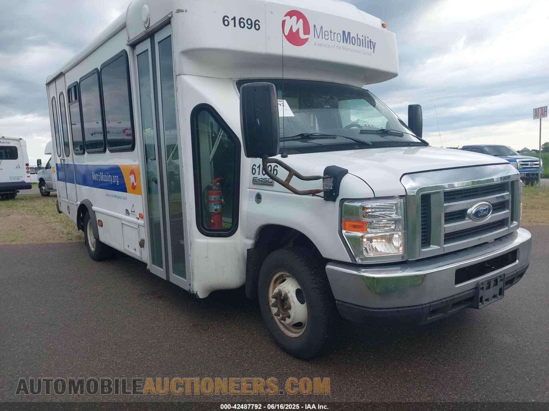 1FDFE4FS4KDC32023 FORD E-450 CUTAWAY 2019