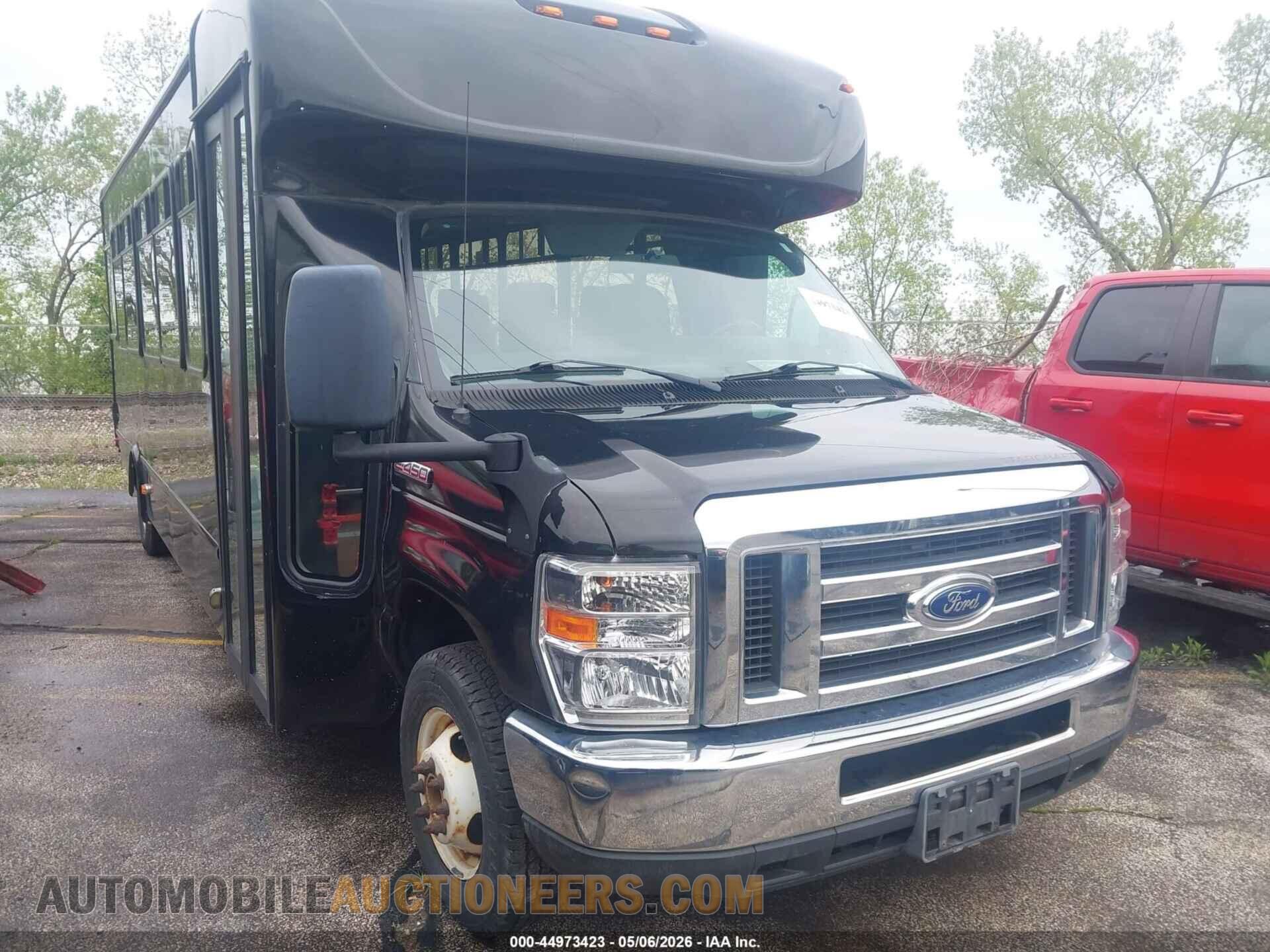 1FDFE4FSXHDC03392 FORD E-450 CUTAWAY 2017