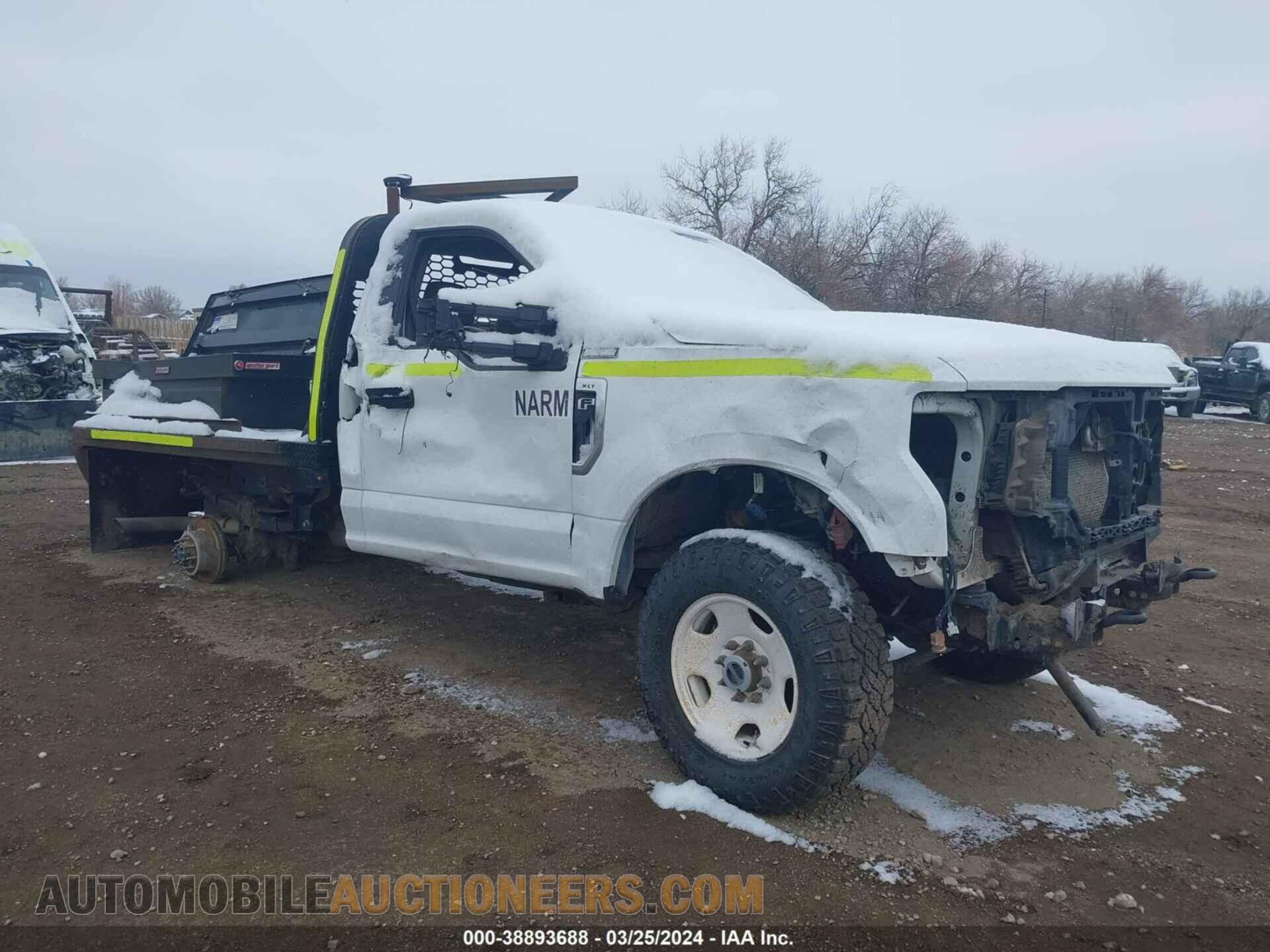 1FDRF3F69MED42022 FORD F-350 CHASSIS 2021