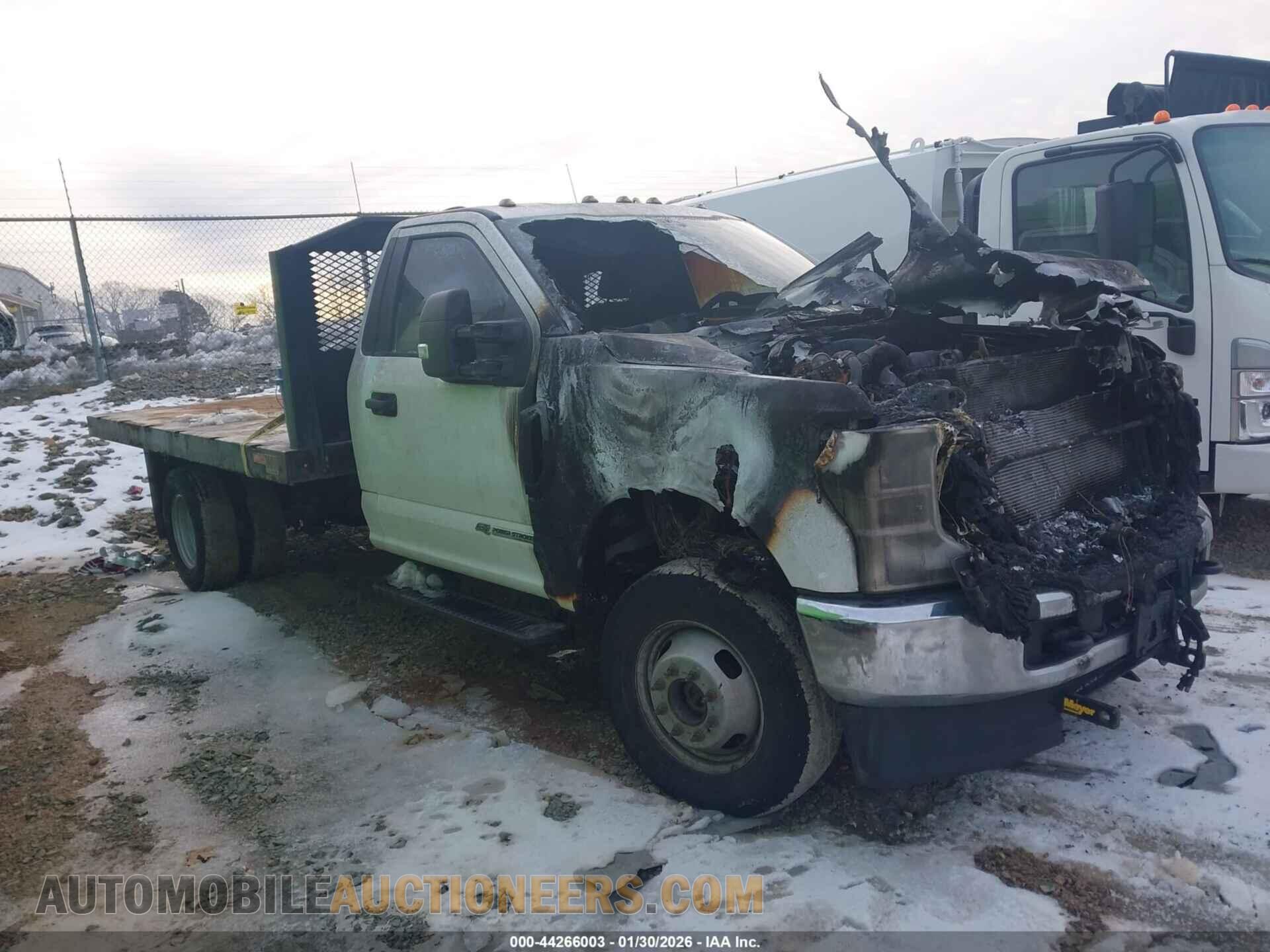 1FDRF3HT4LED12685 FORD F-350 CHASSIS 2020