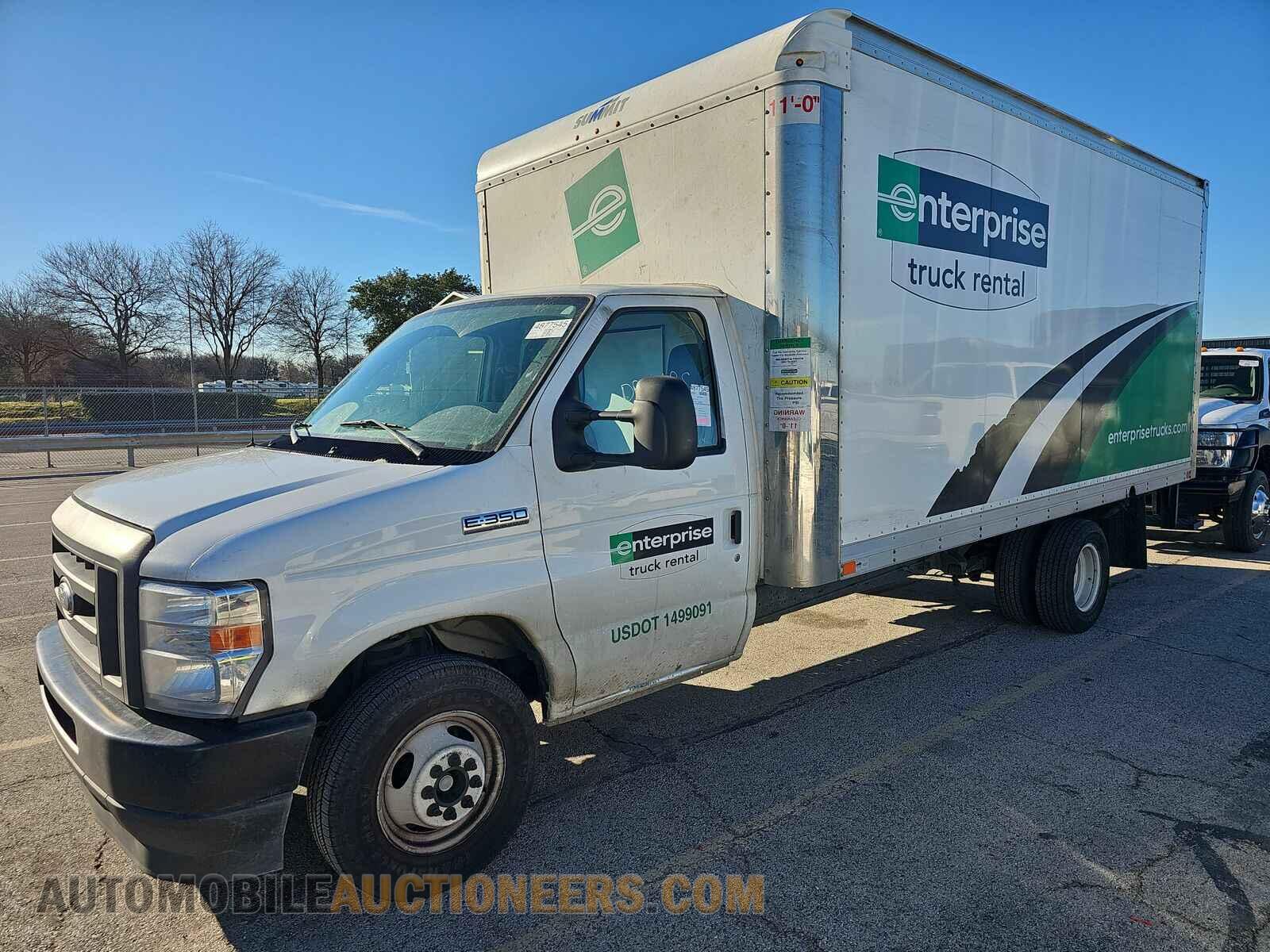 1FDWE3FNXMDC27836 Ford E-350 C 2021