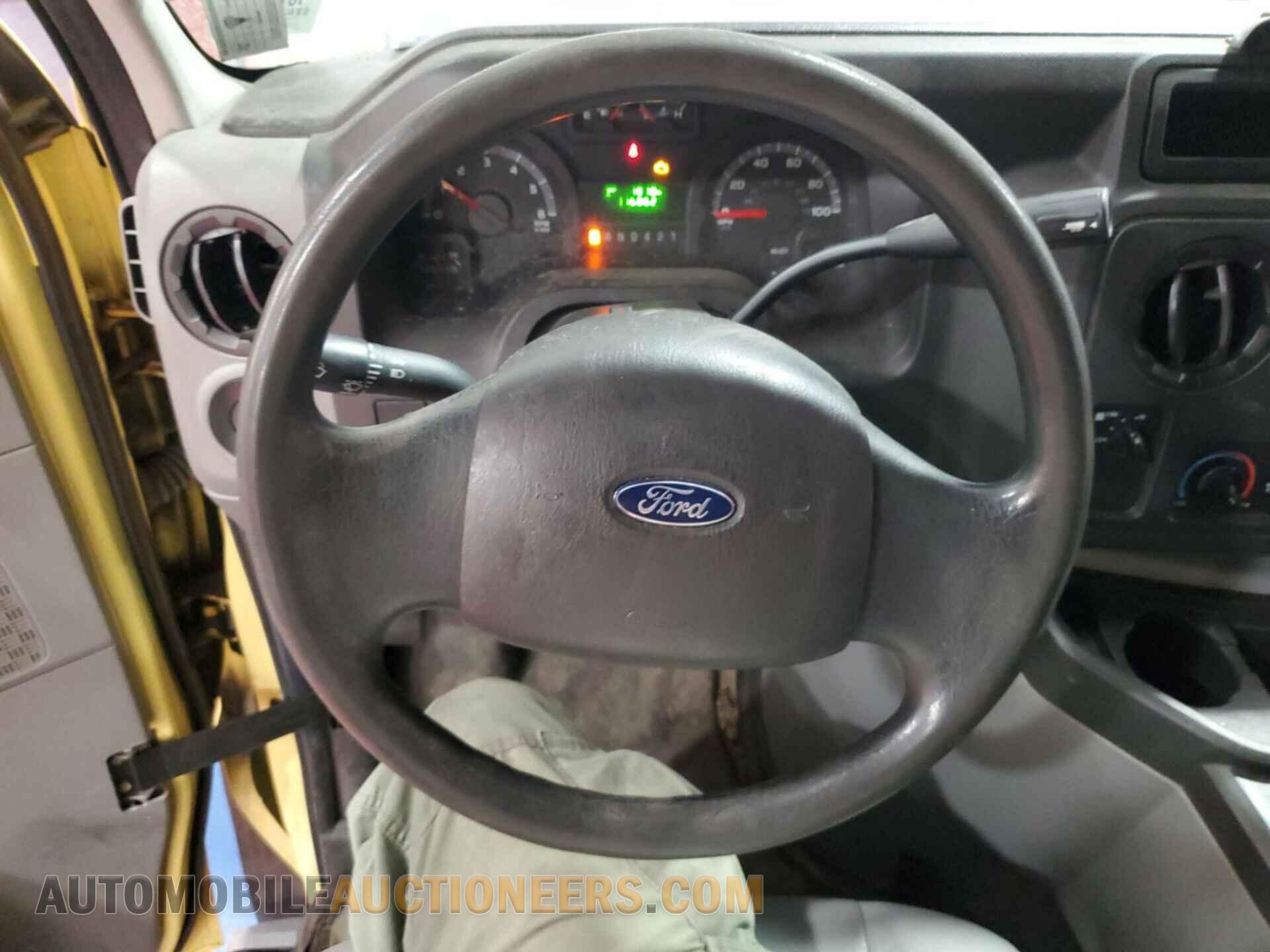1FDXE4FS2KDC53750 FORD E-450 CUTAWAY 2019