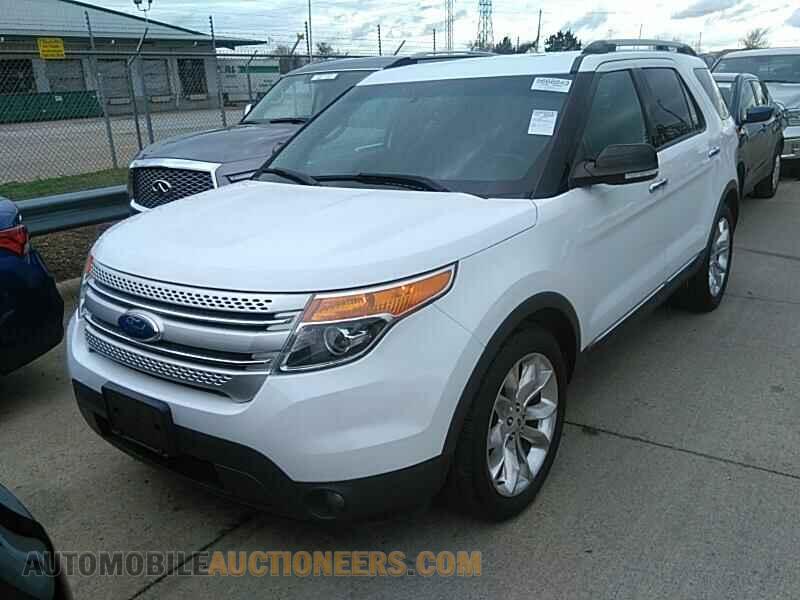 1FM5K7D82FGC04416 Ford Explorer 2015