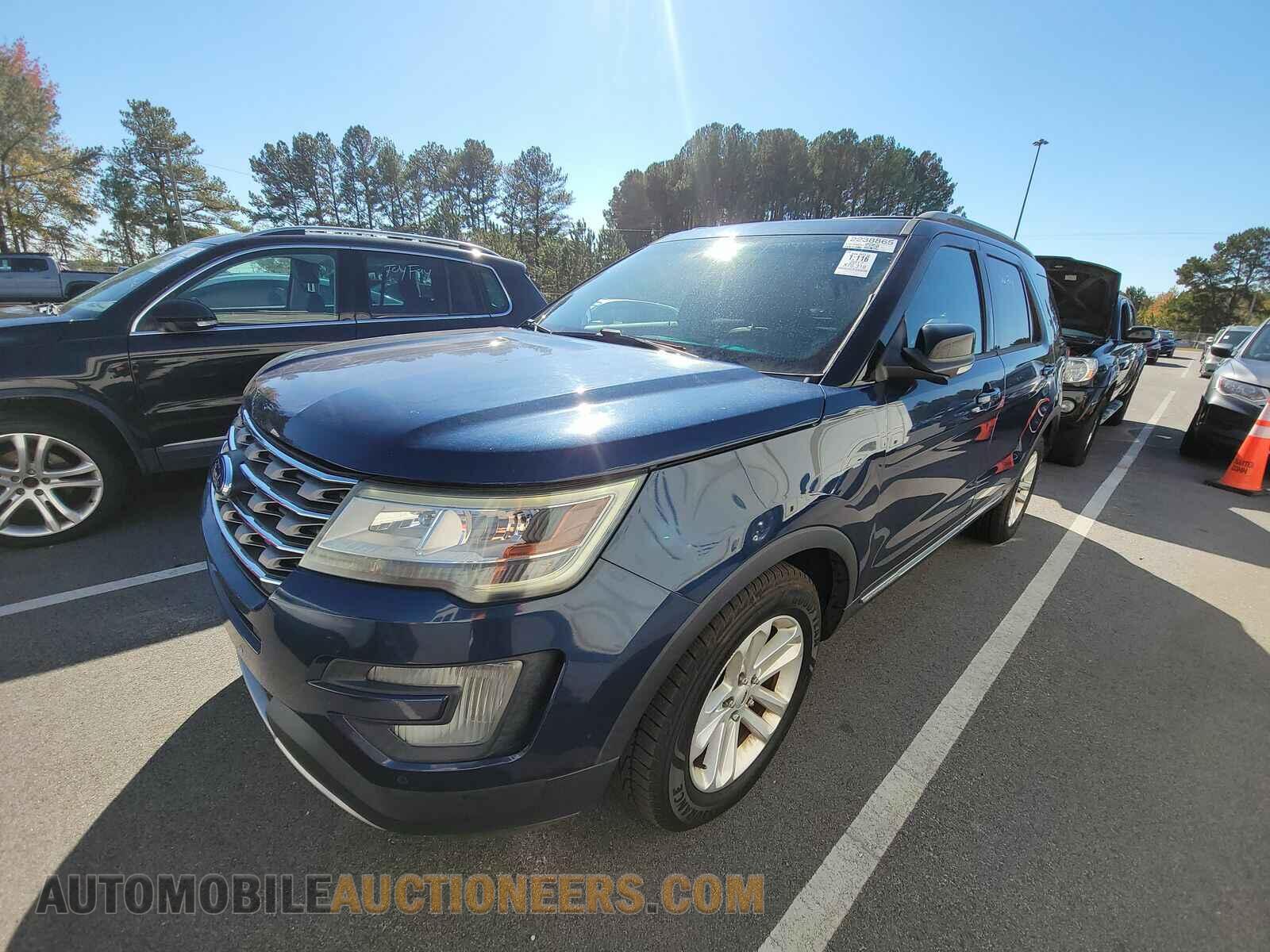 1FM5K7DH2HGA97077 Ford Explorer 2017